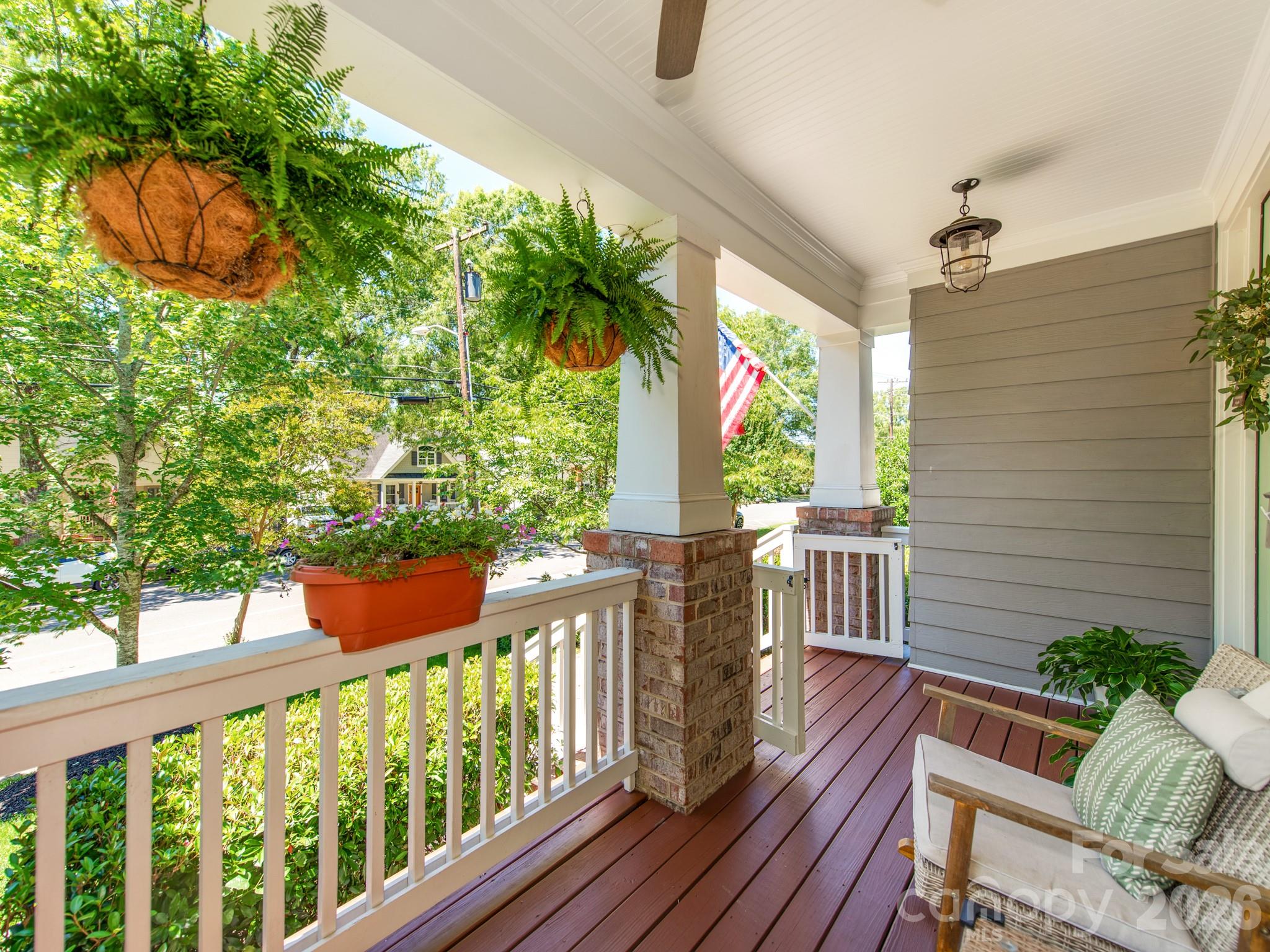 1805 Mecklenburg Avenue — Charlotte