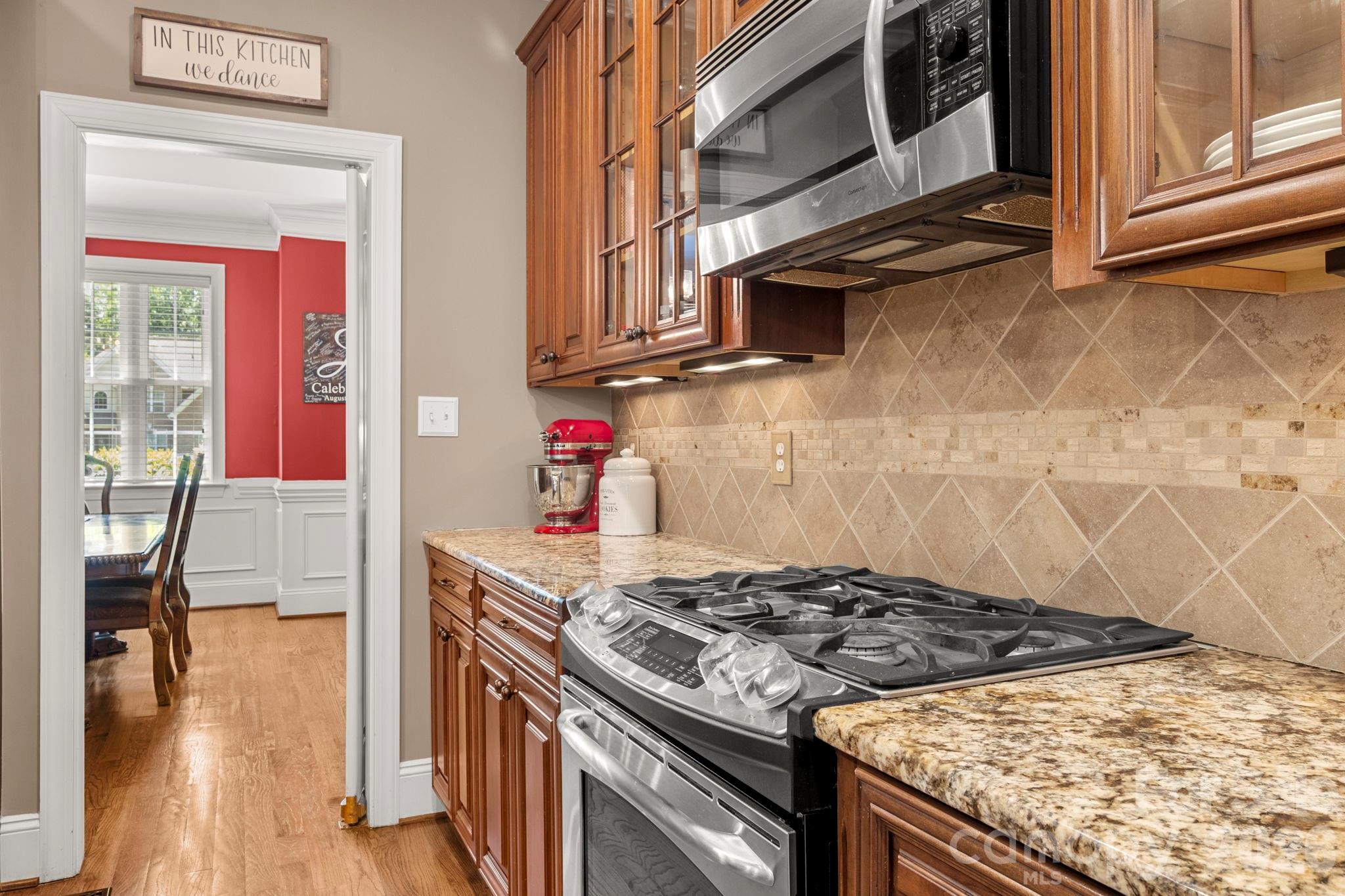 587 Amesbury Drive — Mt Ulla