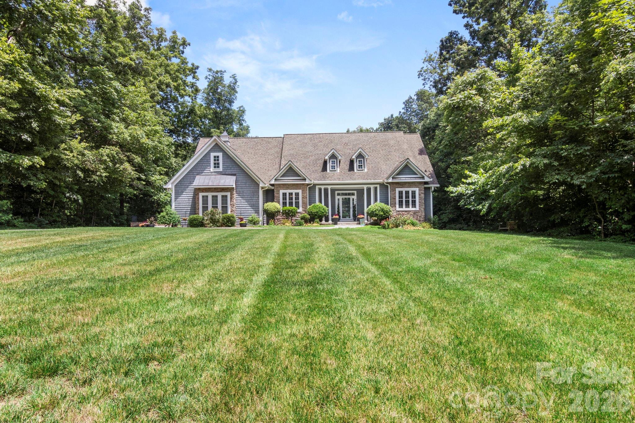 587 Amesbury Drive — Mt Ulla