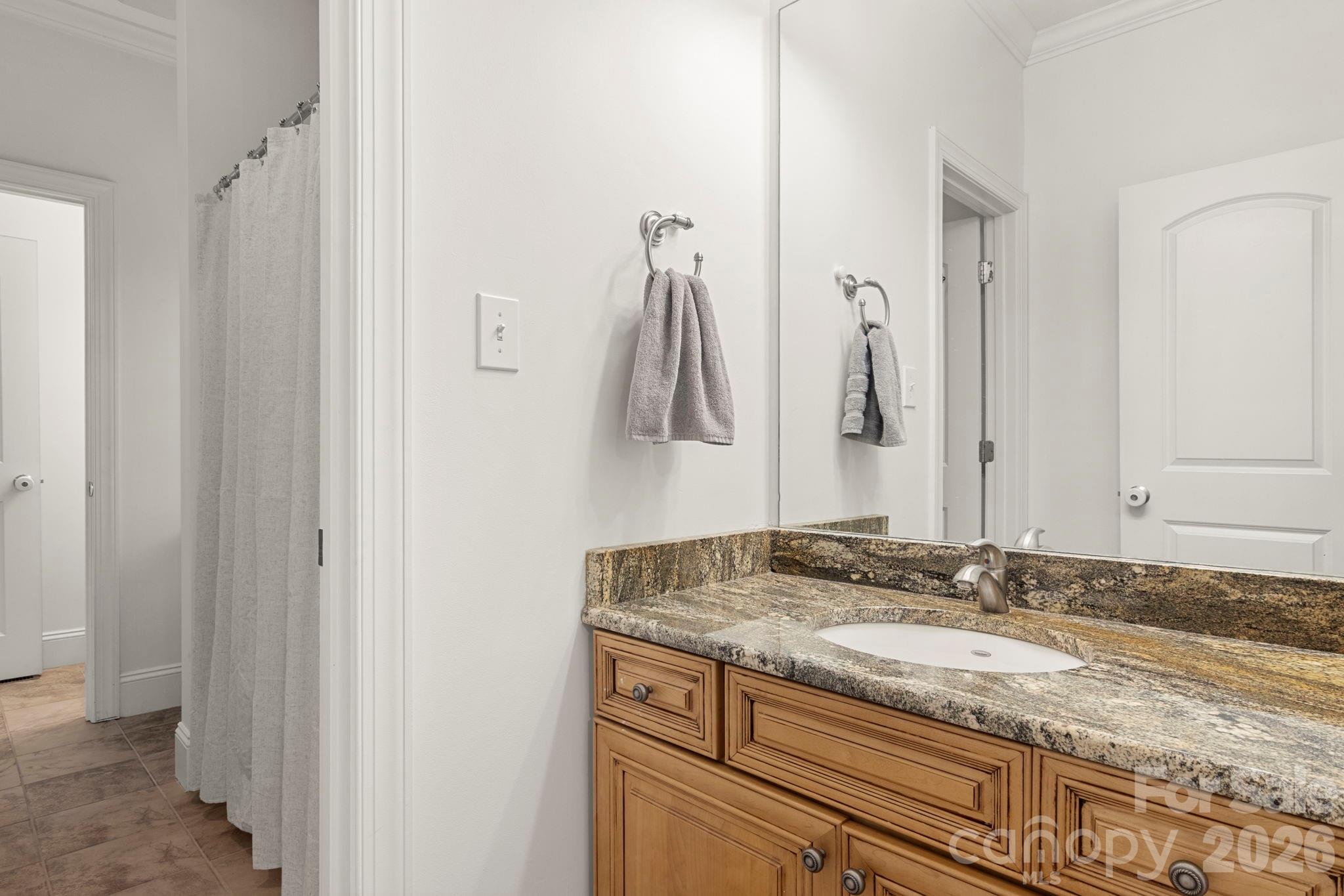 587 Amesbury Drive — Mt Ulla