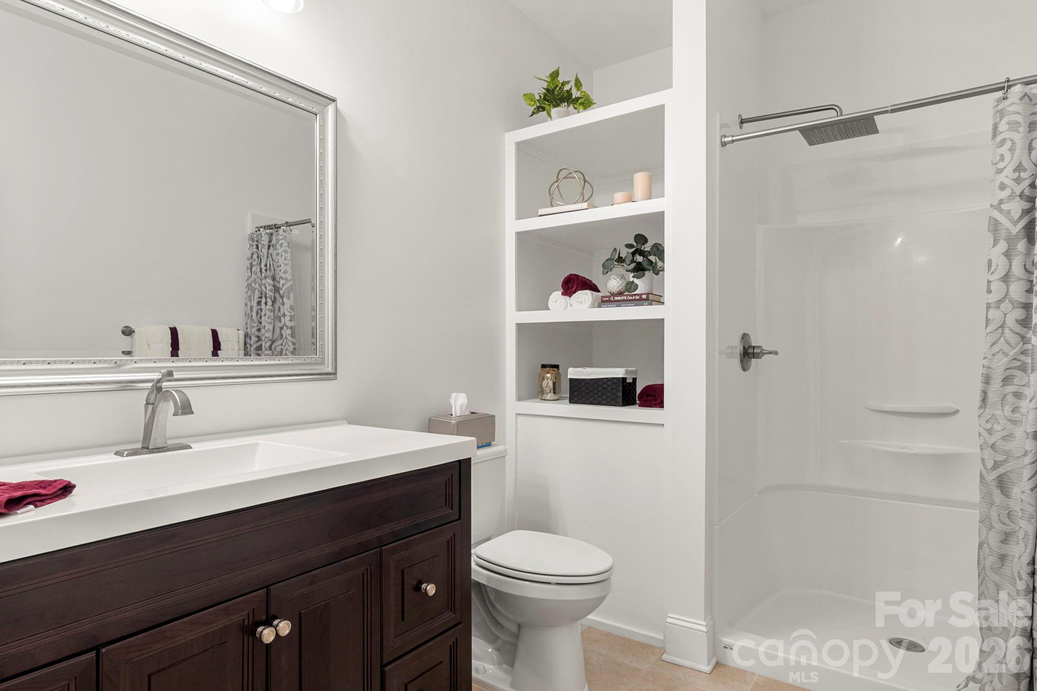 587 Amesbury Drive — Mt Ulla