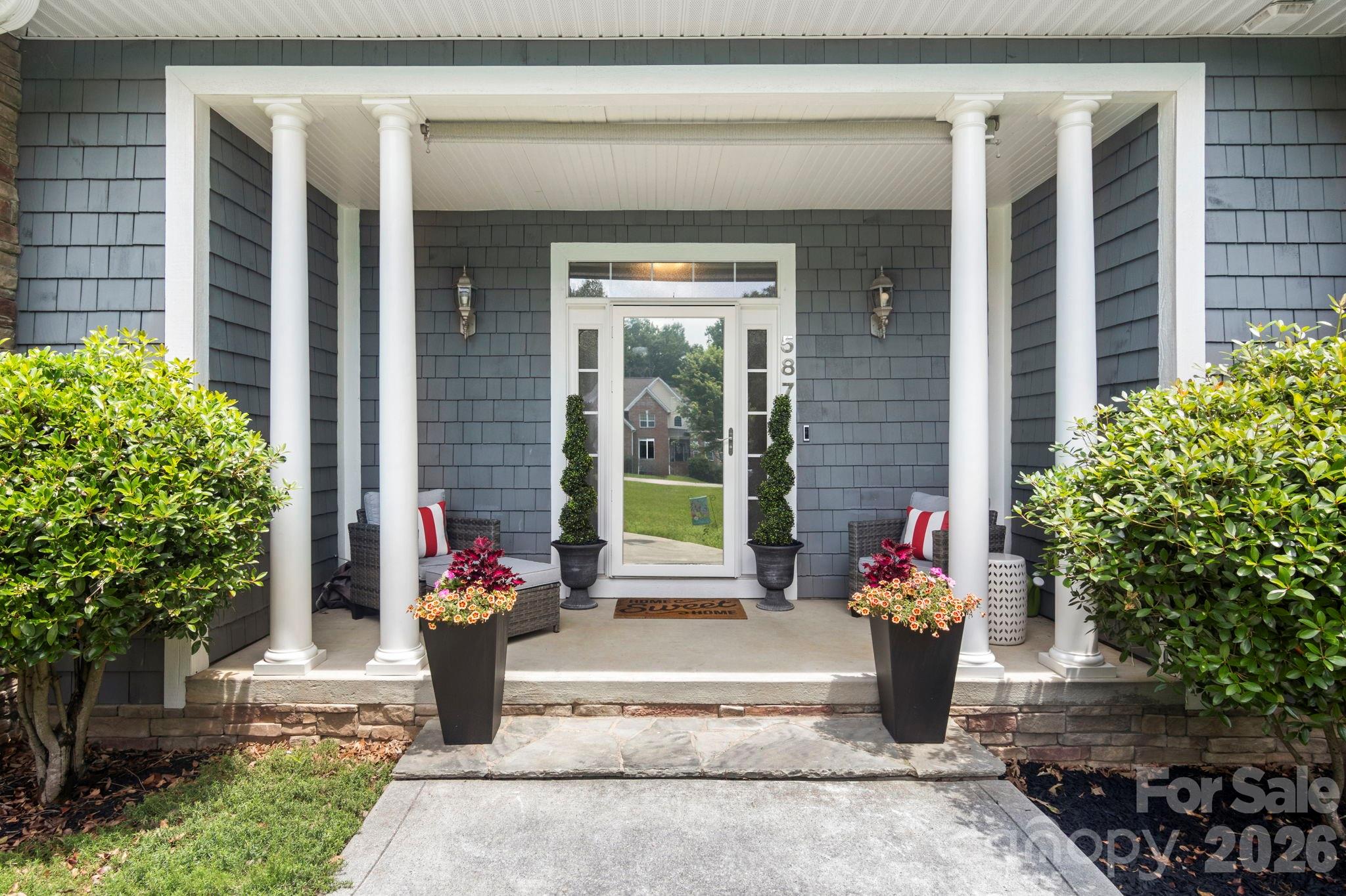 587 Amesbury Drive — Mt Ulla
