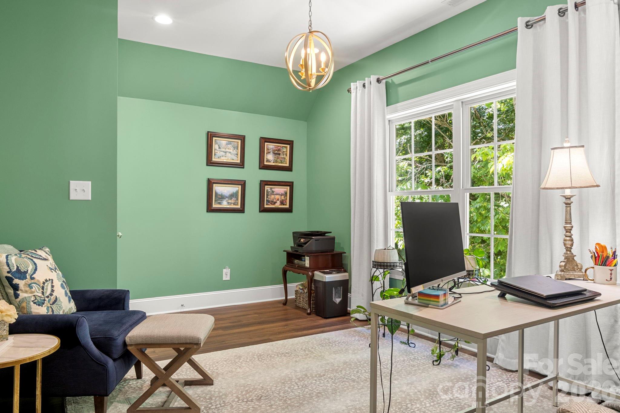587 Amesbury Drive — Mt Ulla