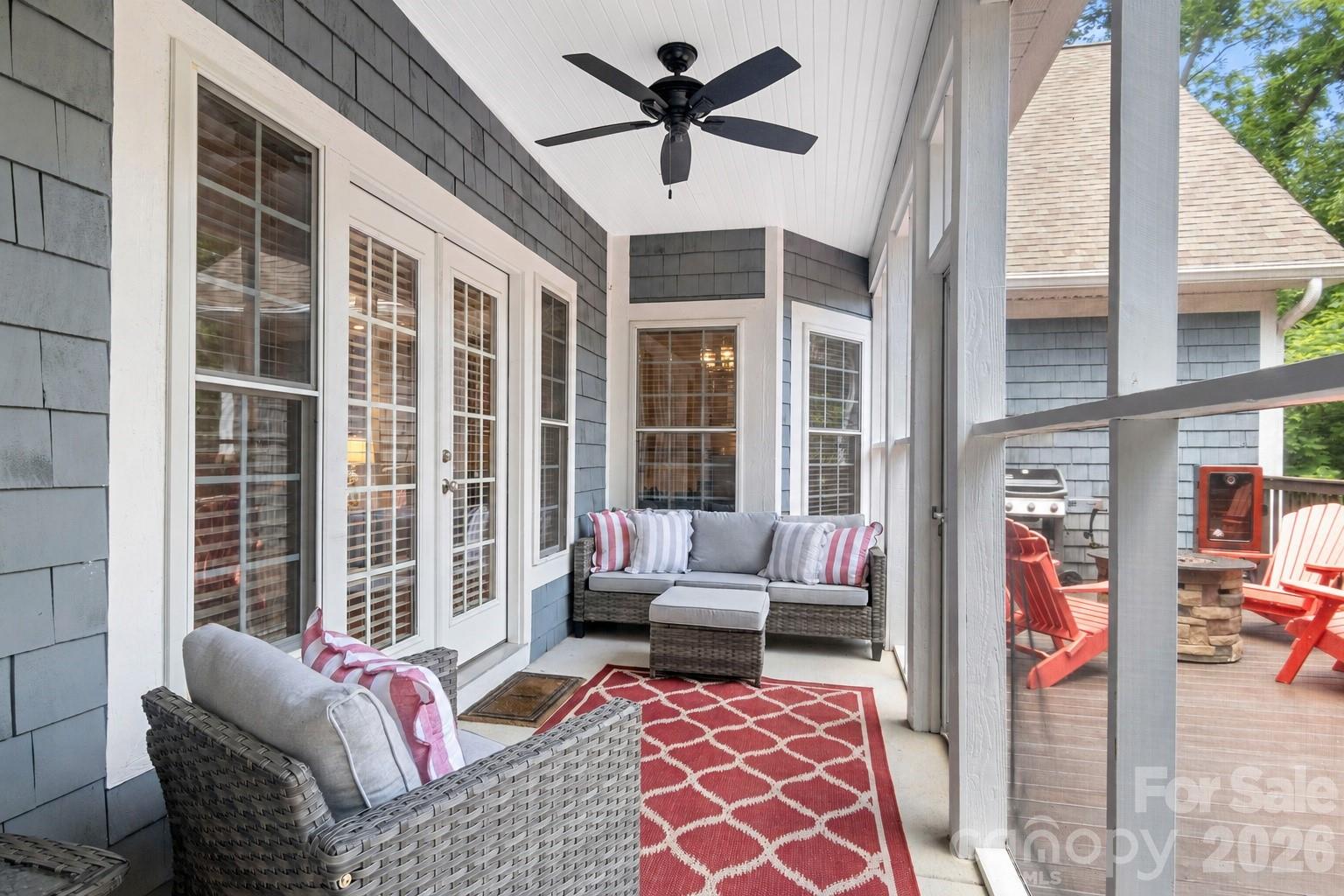 587 Amesbury Drive — Mt Ulla
