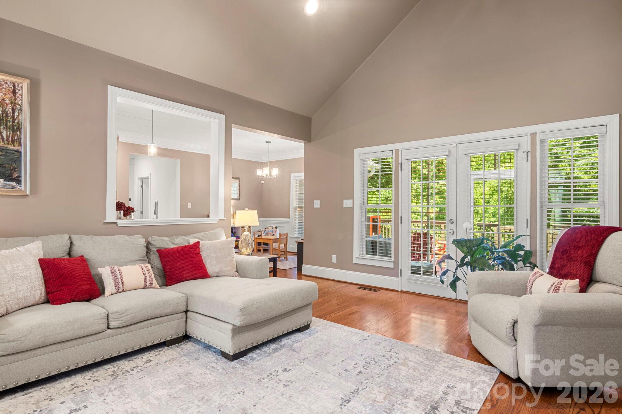 587 Amesbury Drive — Mt Ulla