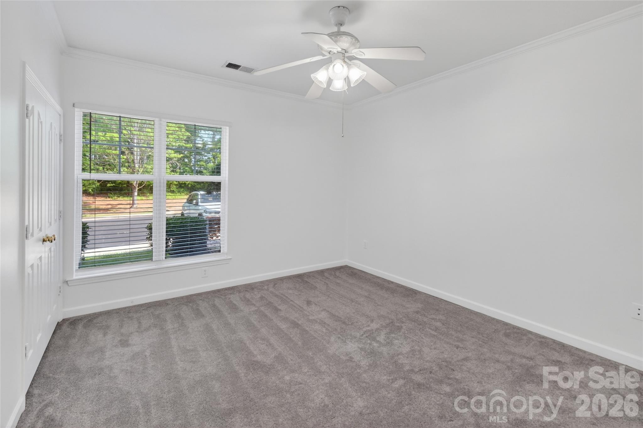 11915 Ridgeway Park Drive — Charlotte
