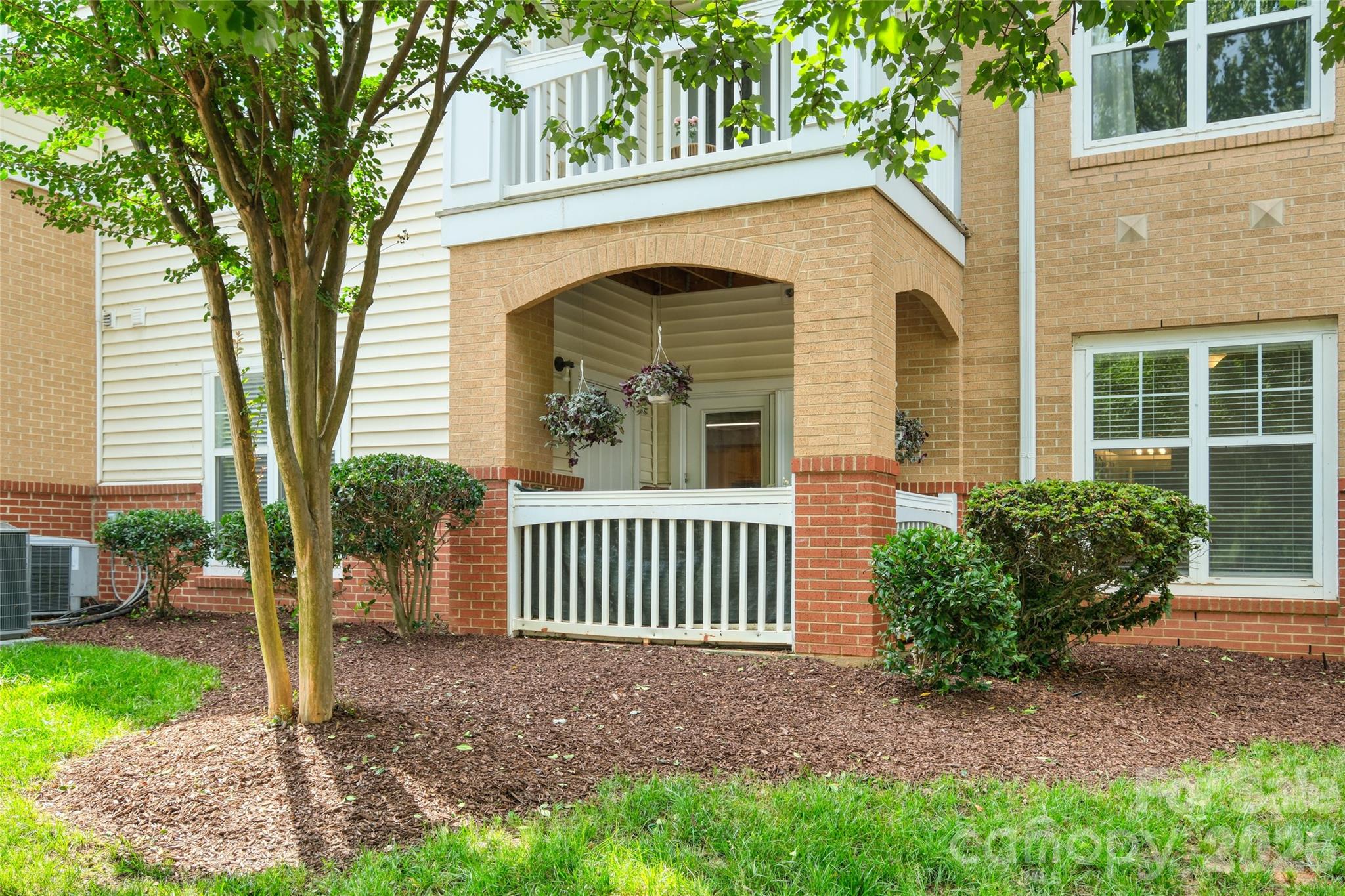 11915 Ridgeway Park Drive — Charlotte