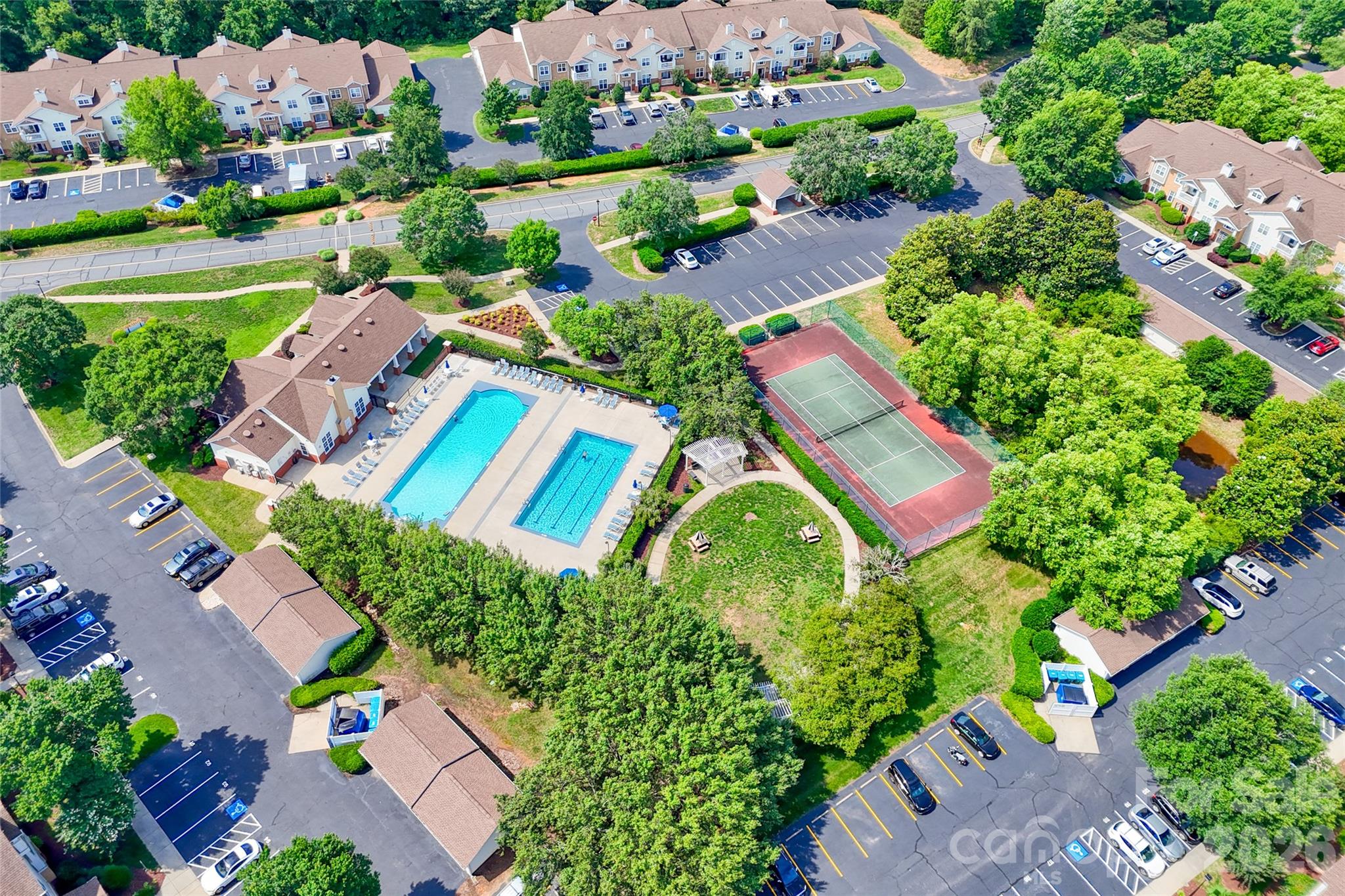 11915 Ridgeway Park Drive — Charlotte