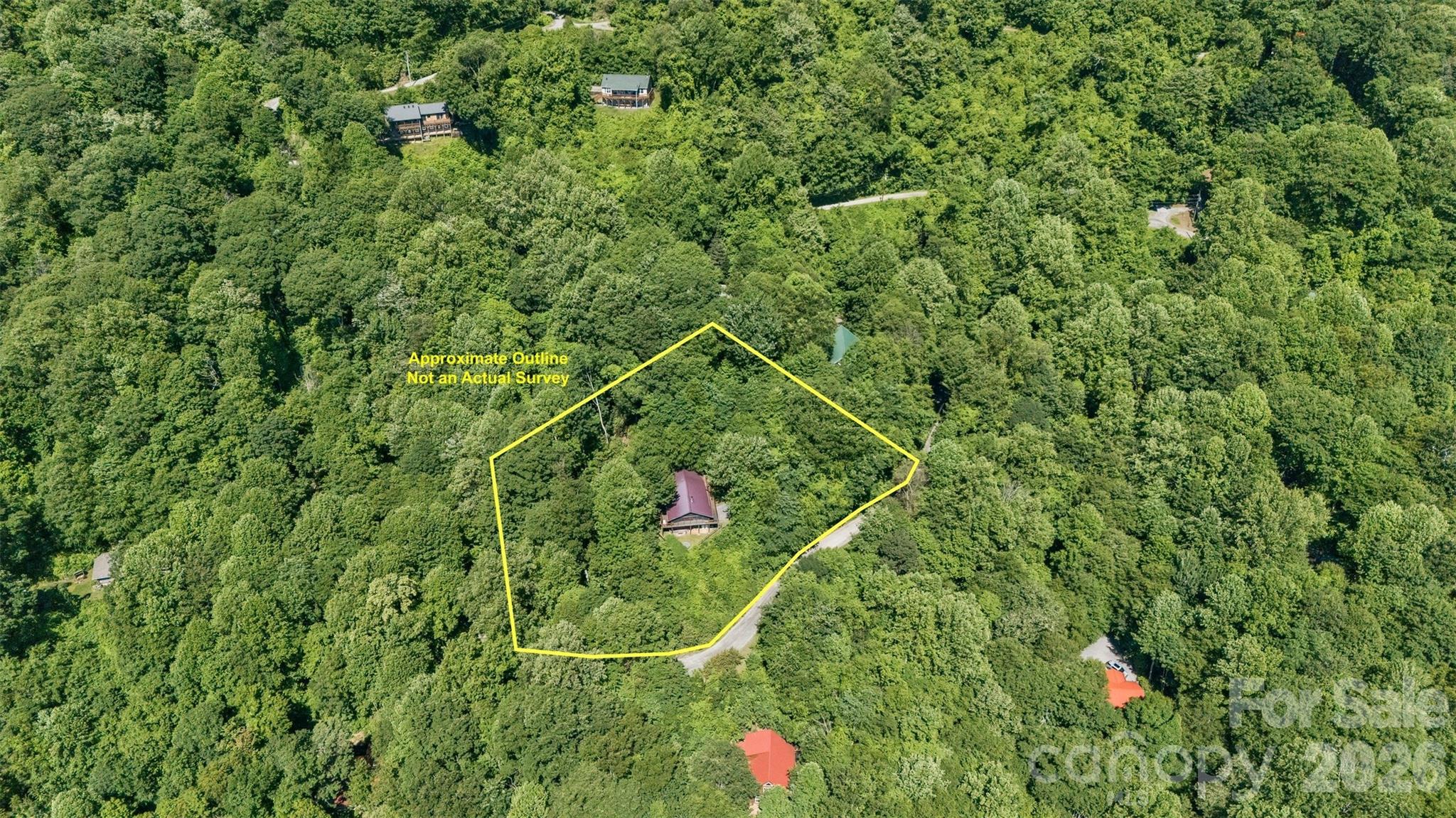 1059 Setzer Cove Road — Maggie Valley