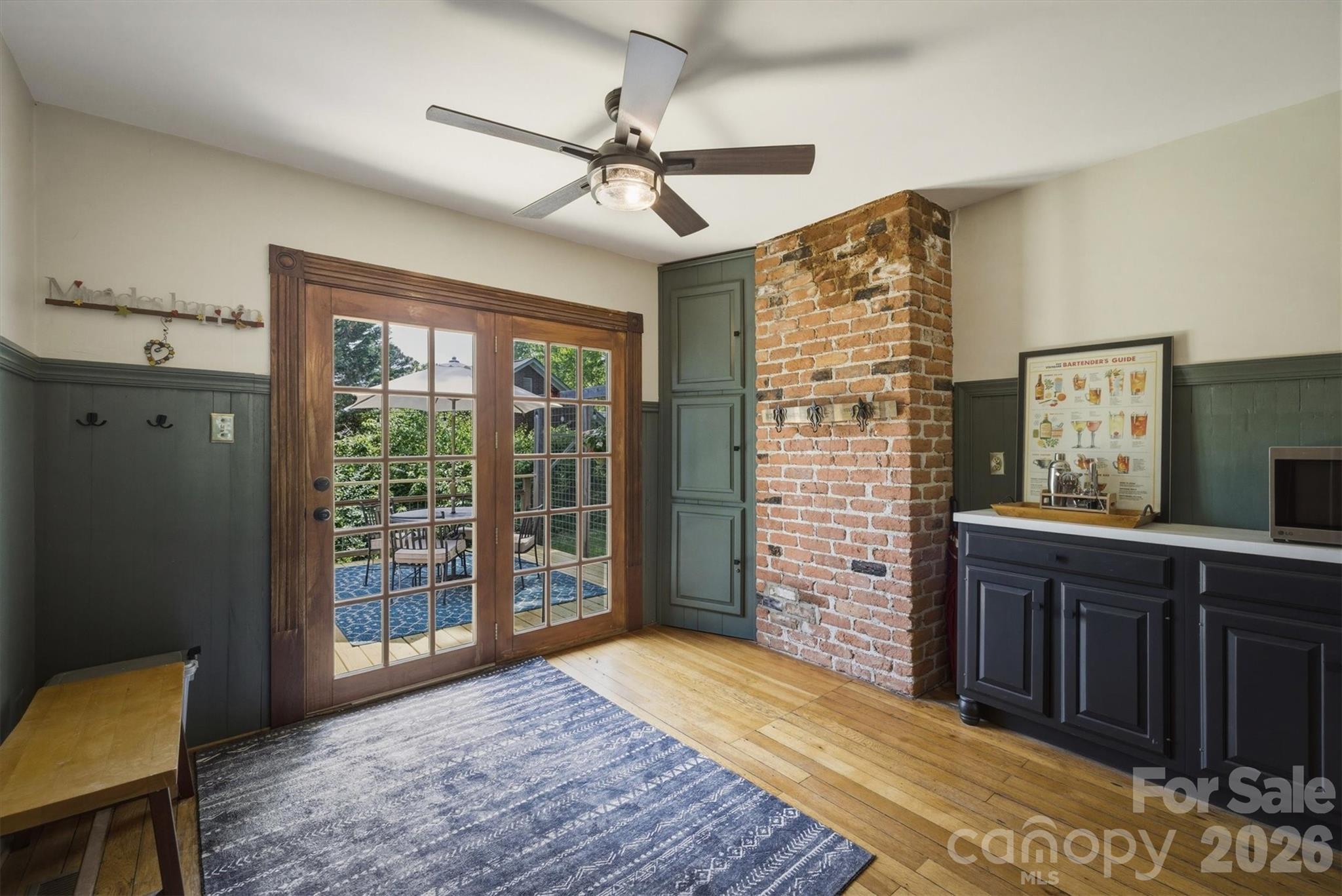 518 Lenoir Street — Morganton