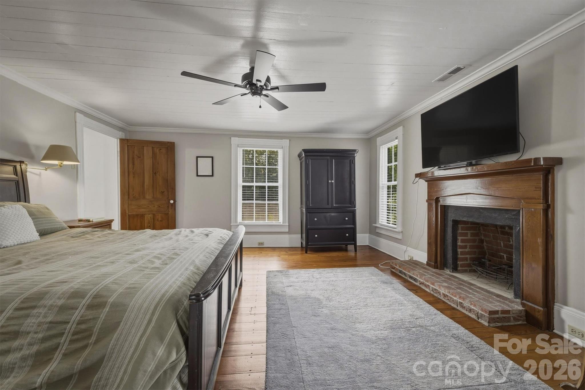 518 Lenoir Street — Morganton