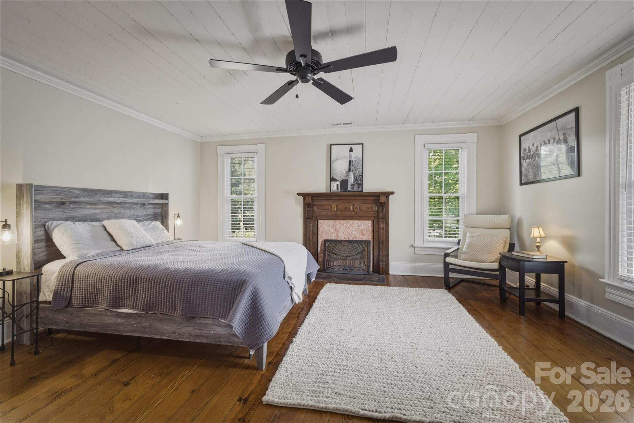 518 Lenoir Street — Morganton