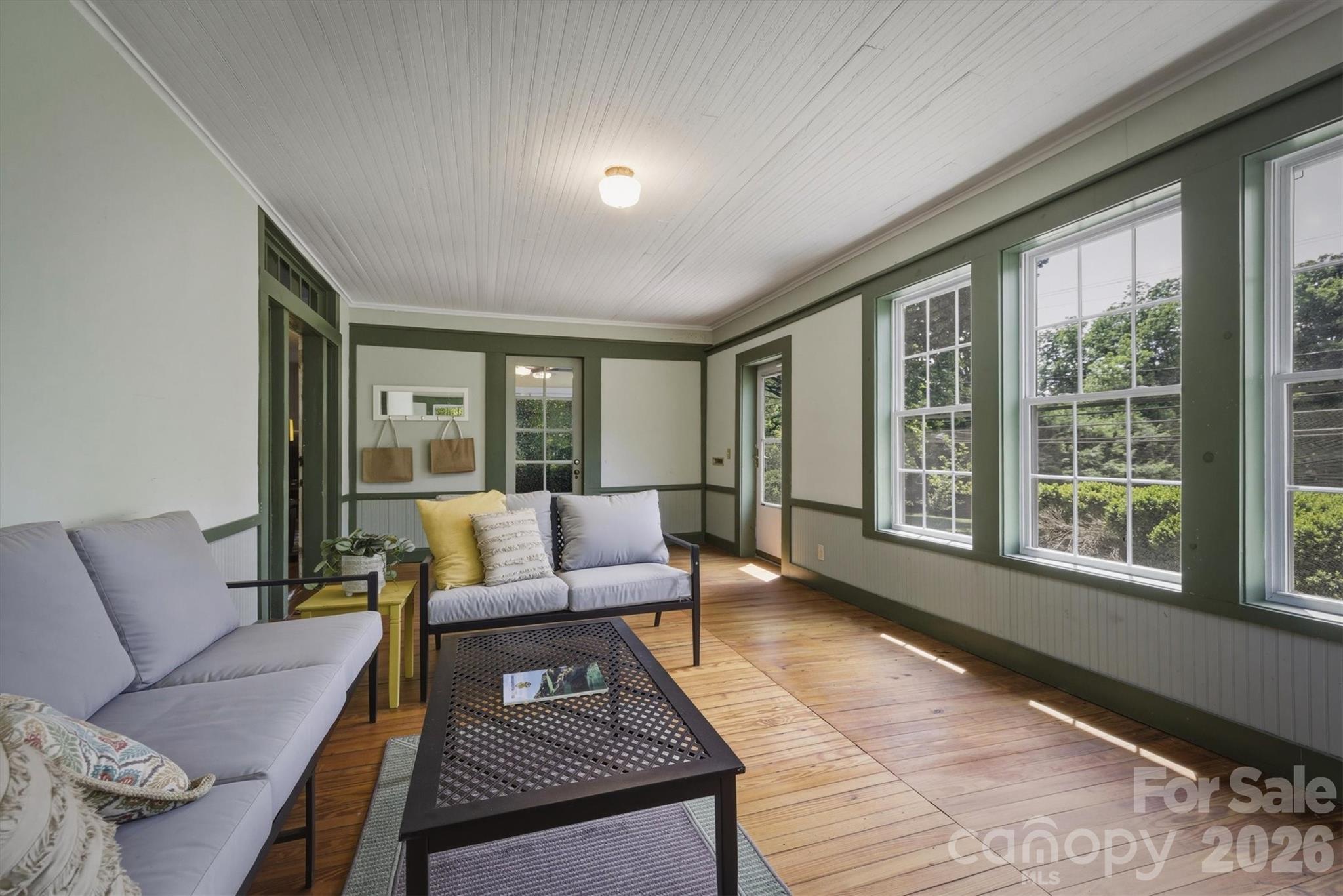 518 Lenoir Street — Morganton