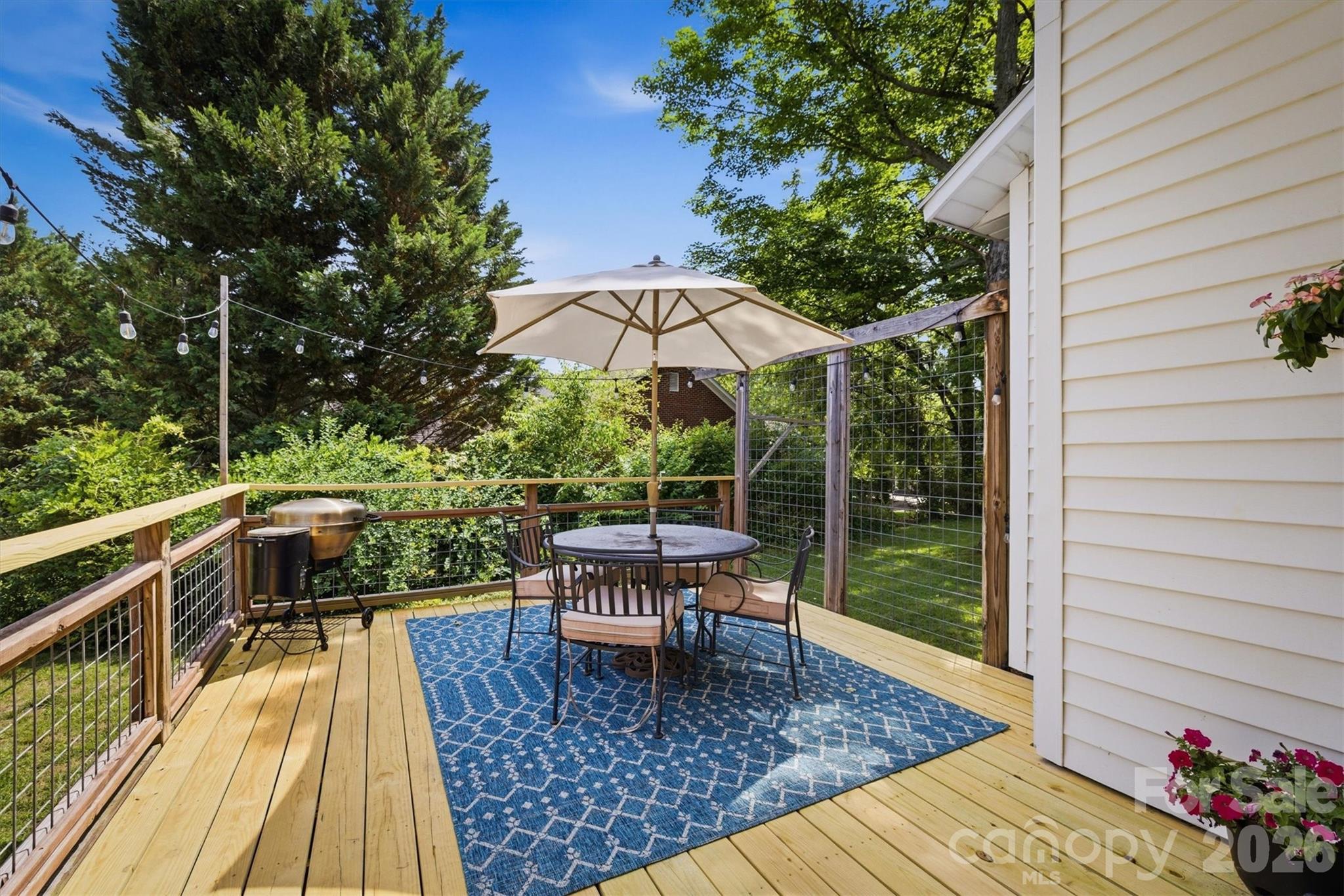 518 Lenoir Street — Morganton