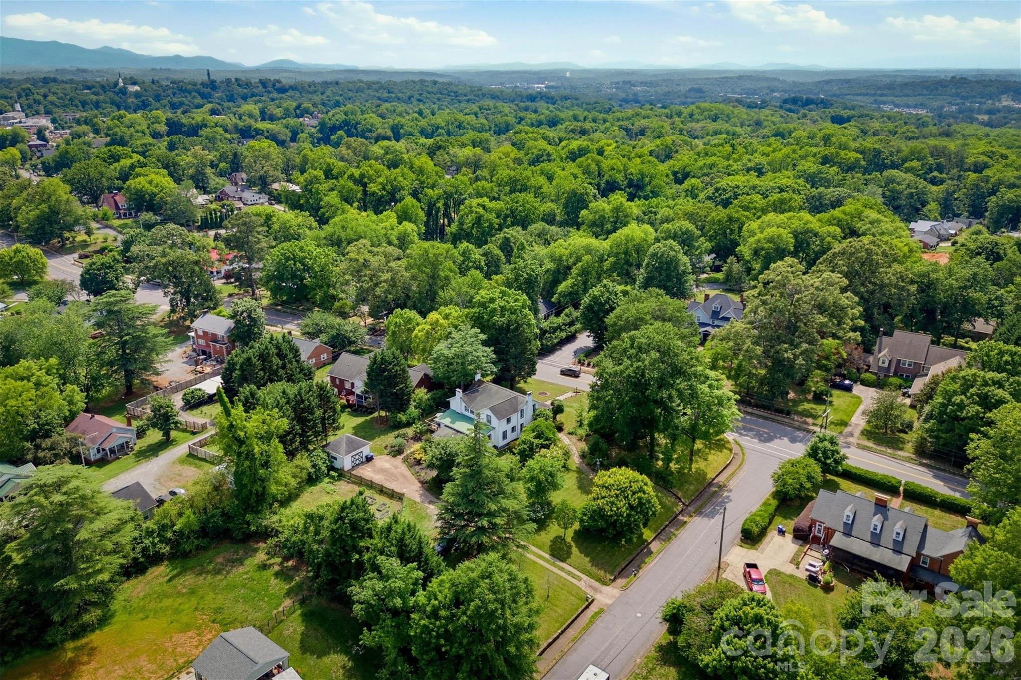 518 Lenoir Street — Morganton