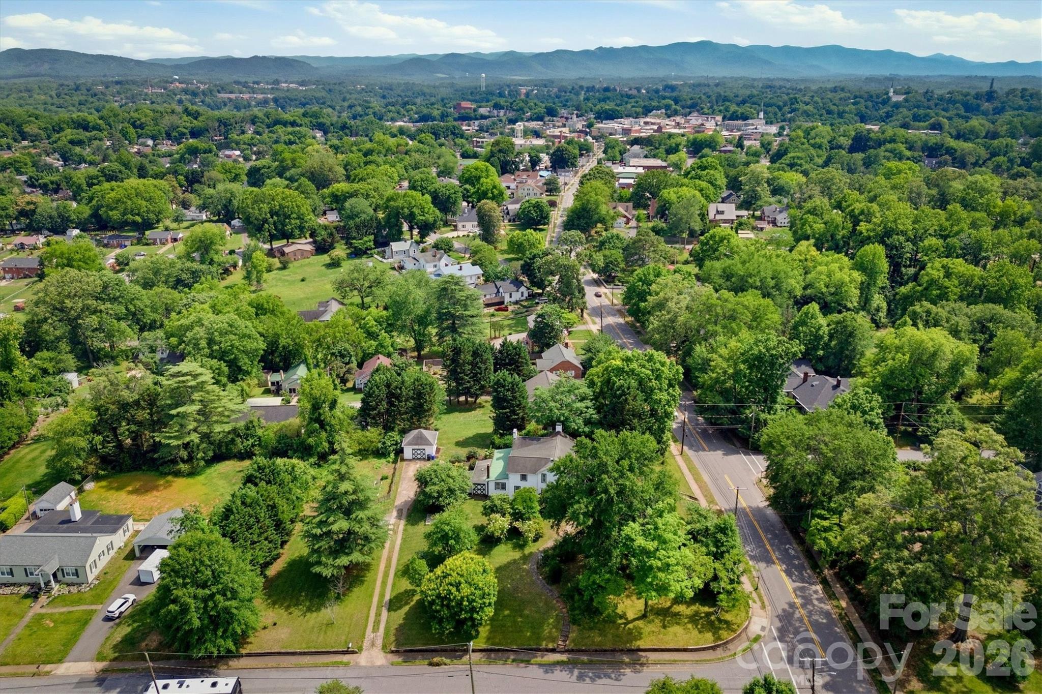 518 Lenoir Street — Morganton