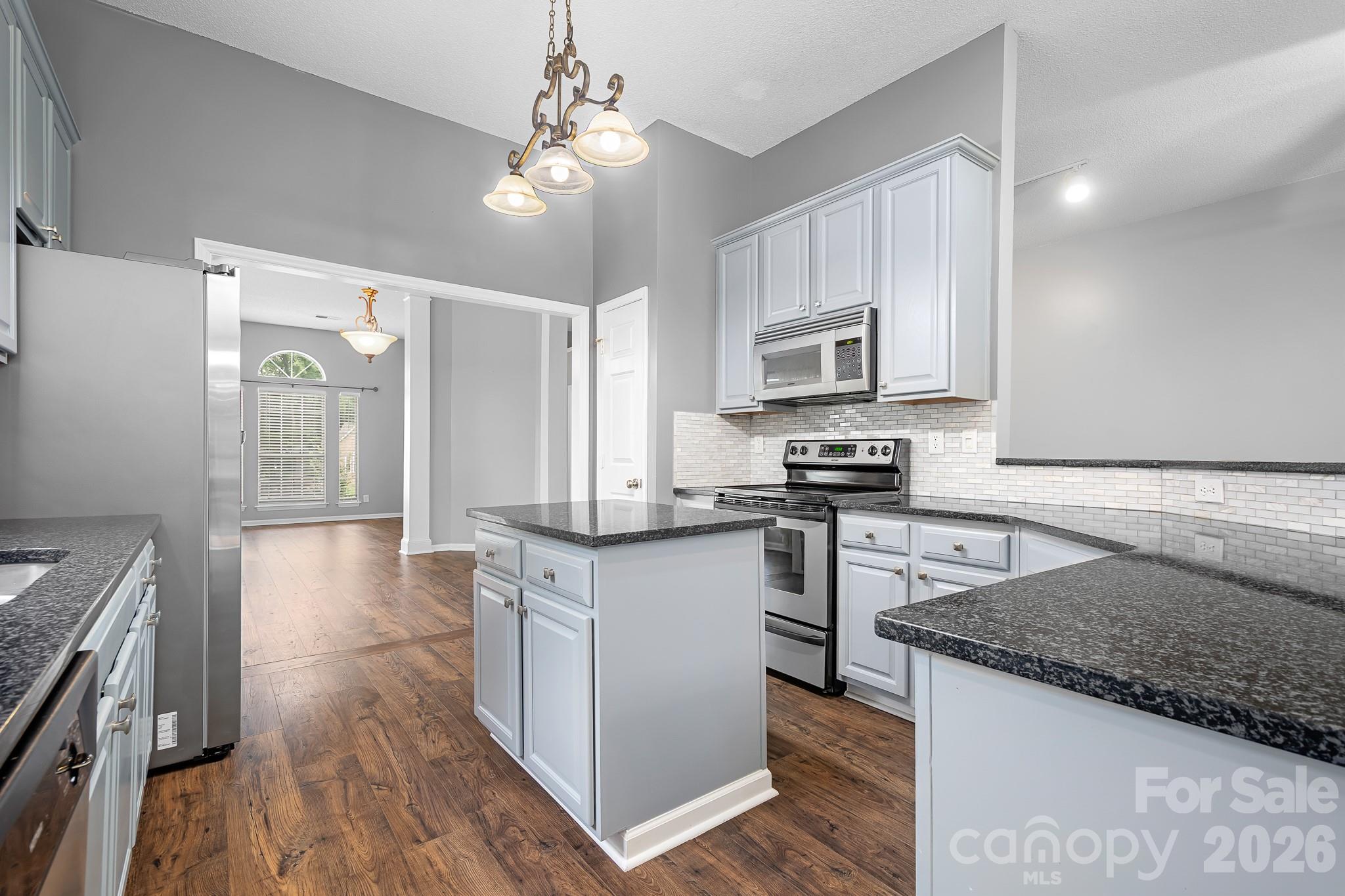 8940 Raven Park Drive — Charlotte