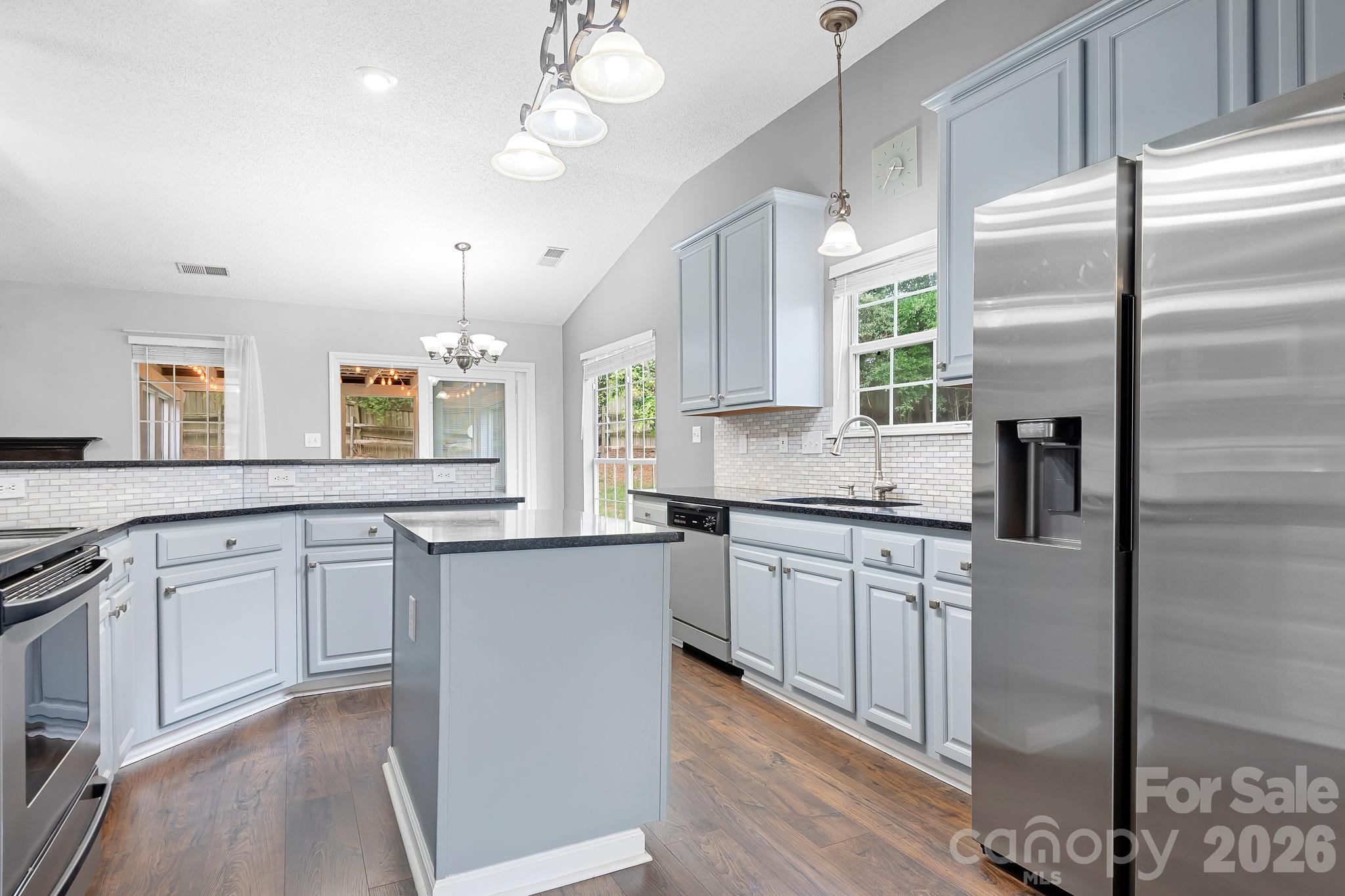 8940 Raven Park Drive — Charlotte