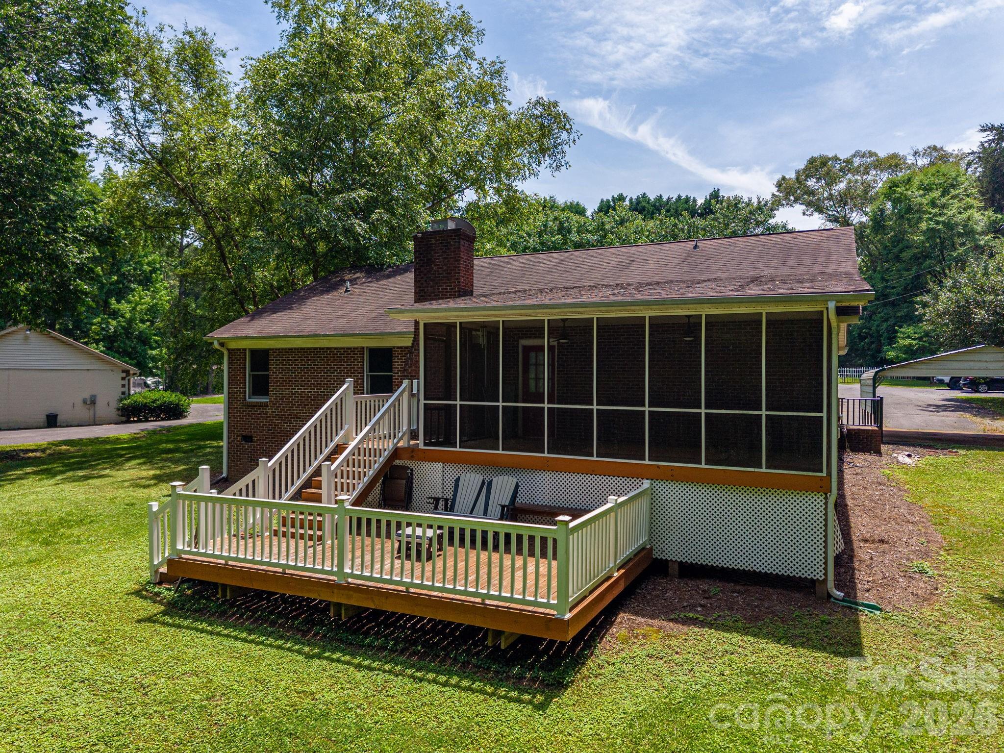 2316 Old NC 27 Highway — Mount Holly