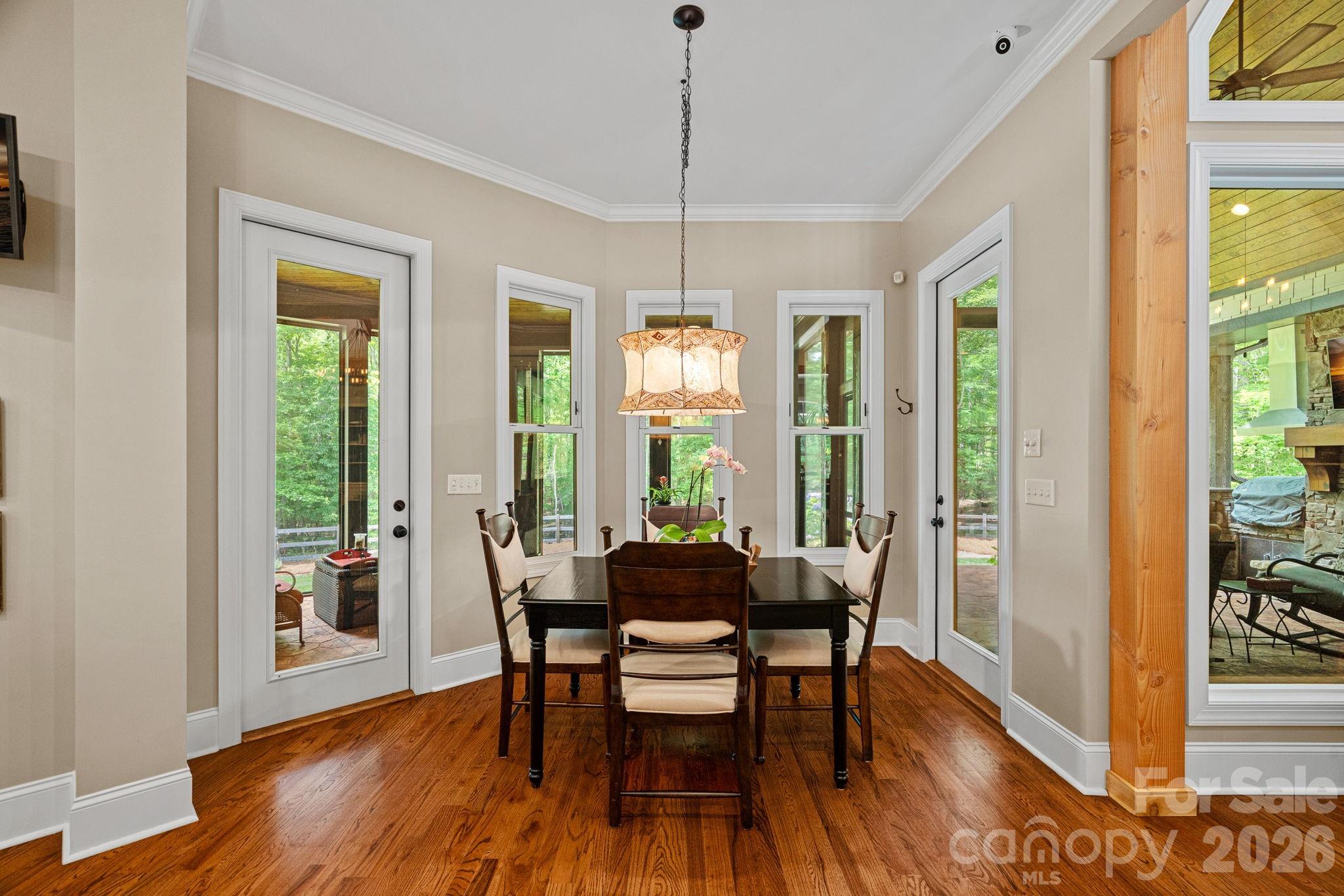 6808 Live Oaks Lane — Waxhaw
