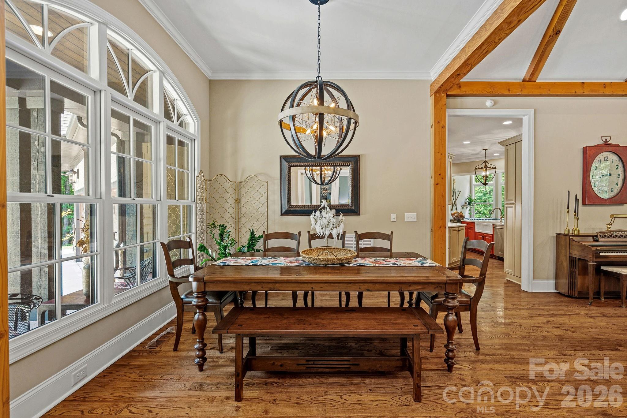 6808 Live Oaks Lane — Waxhaw