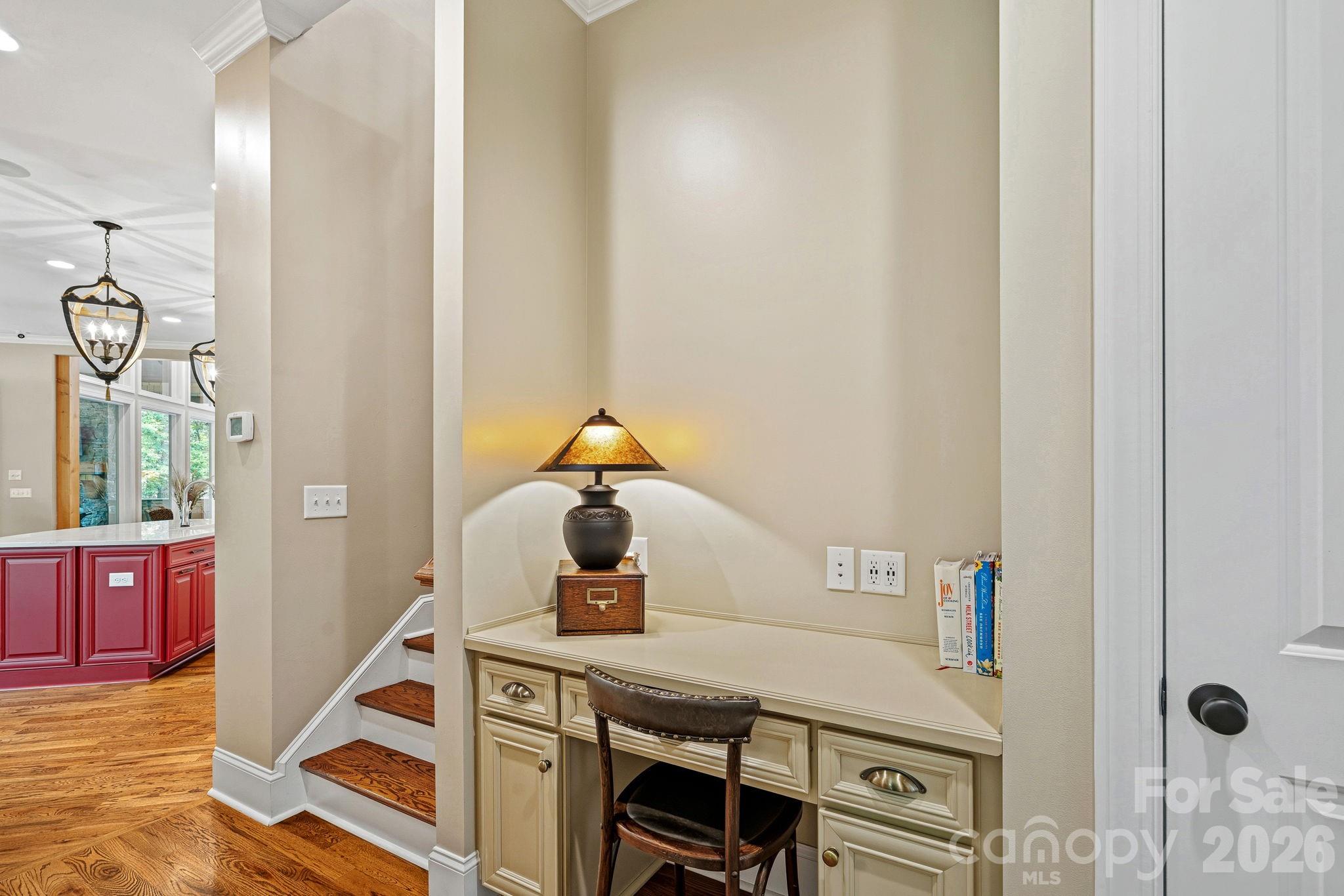 6808 Live Oaks Lane — Waxhaw