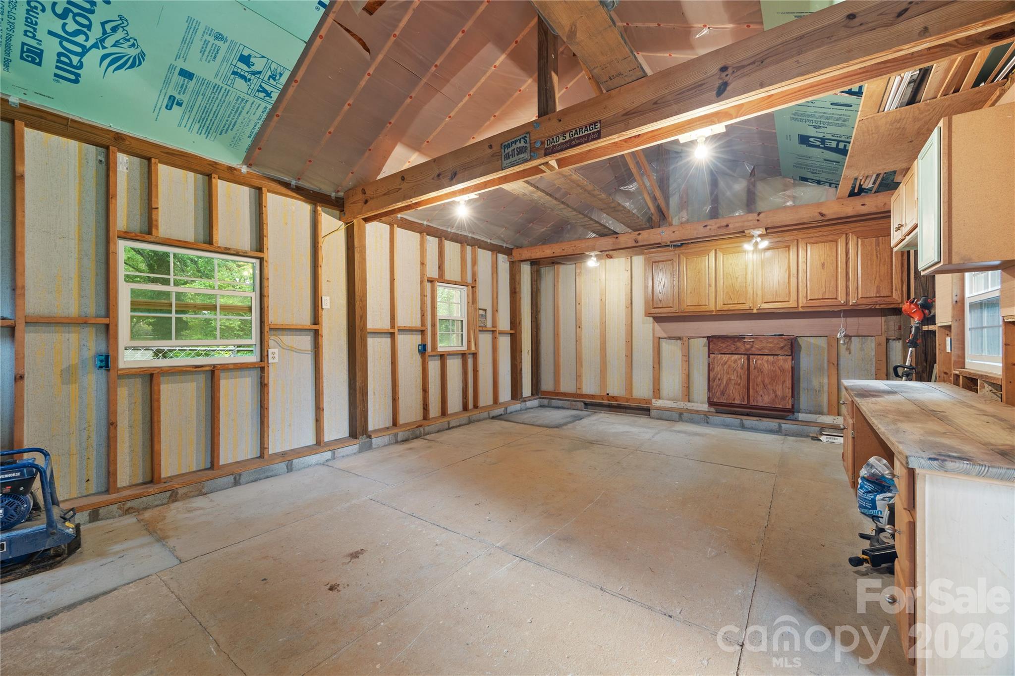 342 West Avenue — Troutman