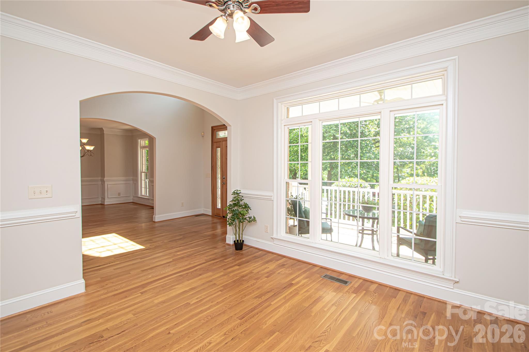 1015 Estate Lane — Matthews