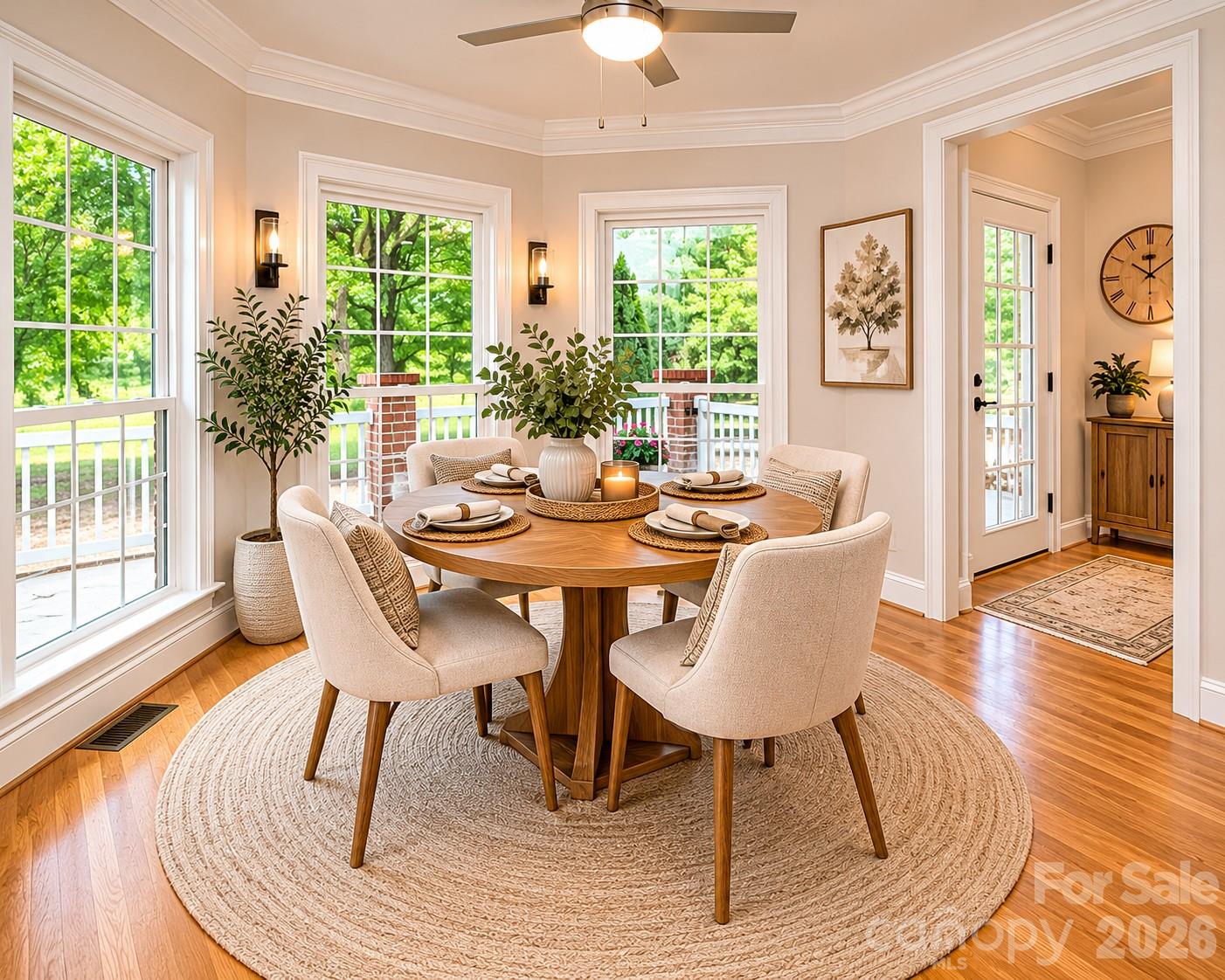 1015 Estate Lane — Matthews