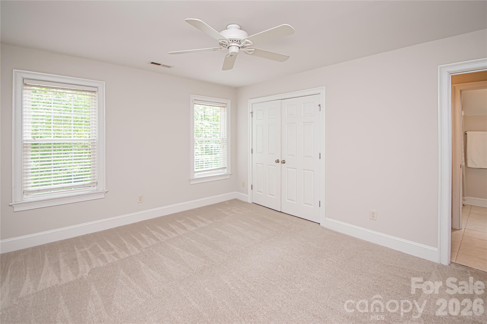 1015 Estate Lane — Matthews