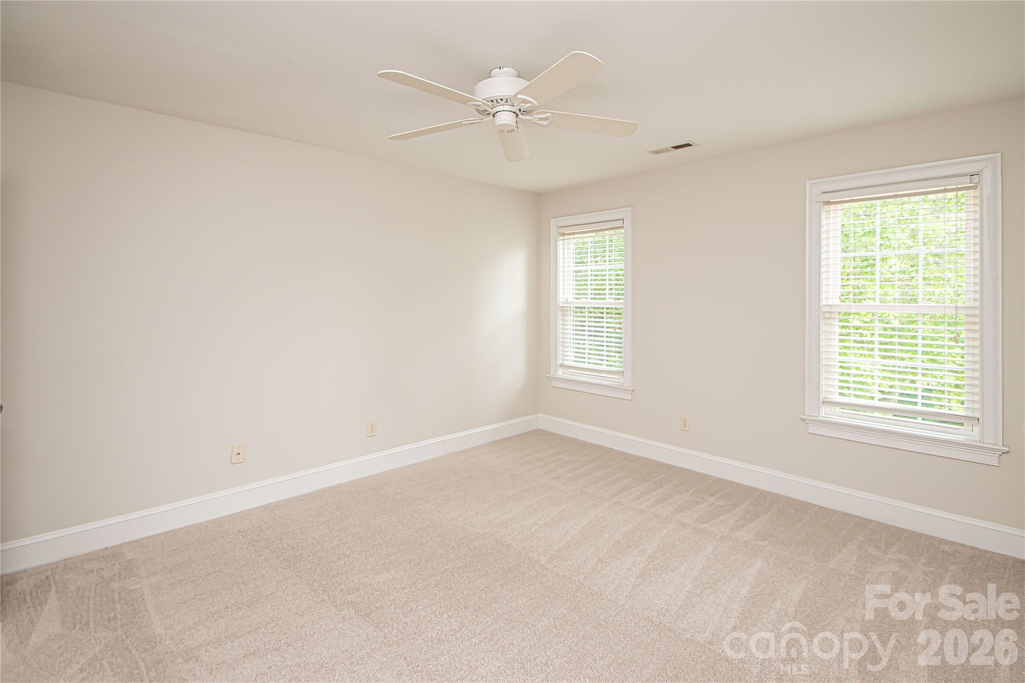 1015 Estate Lane — Matthews