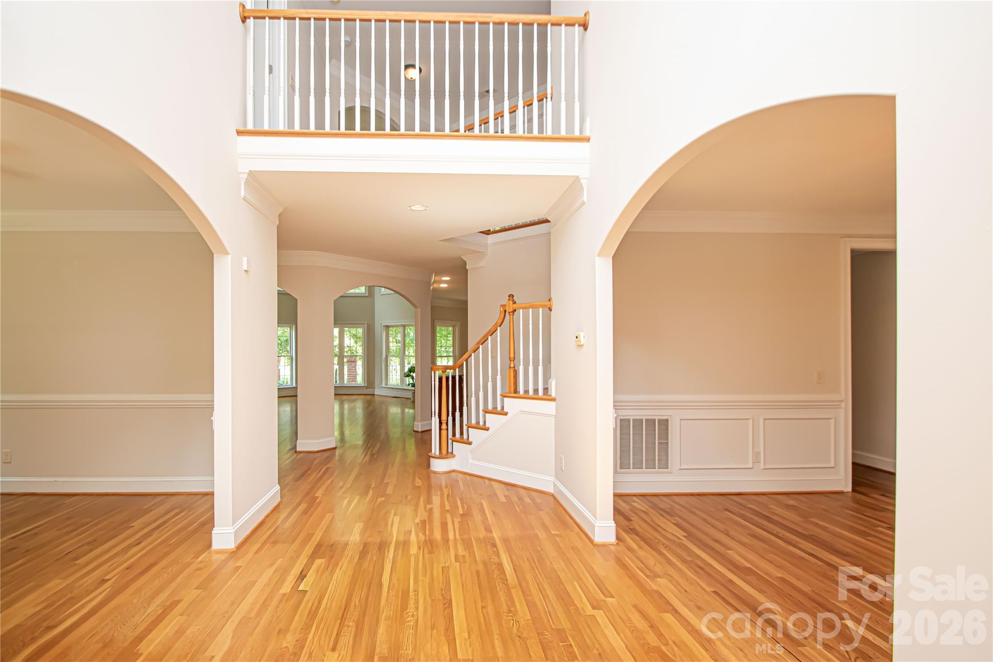 1015 Estate Lane — Matthews