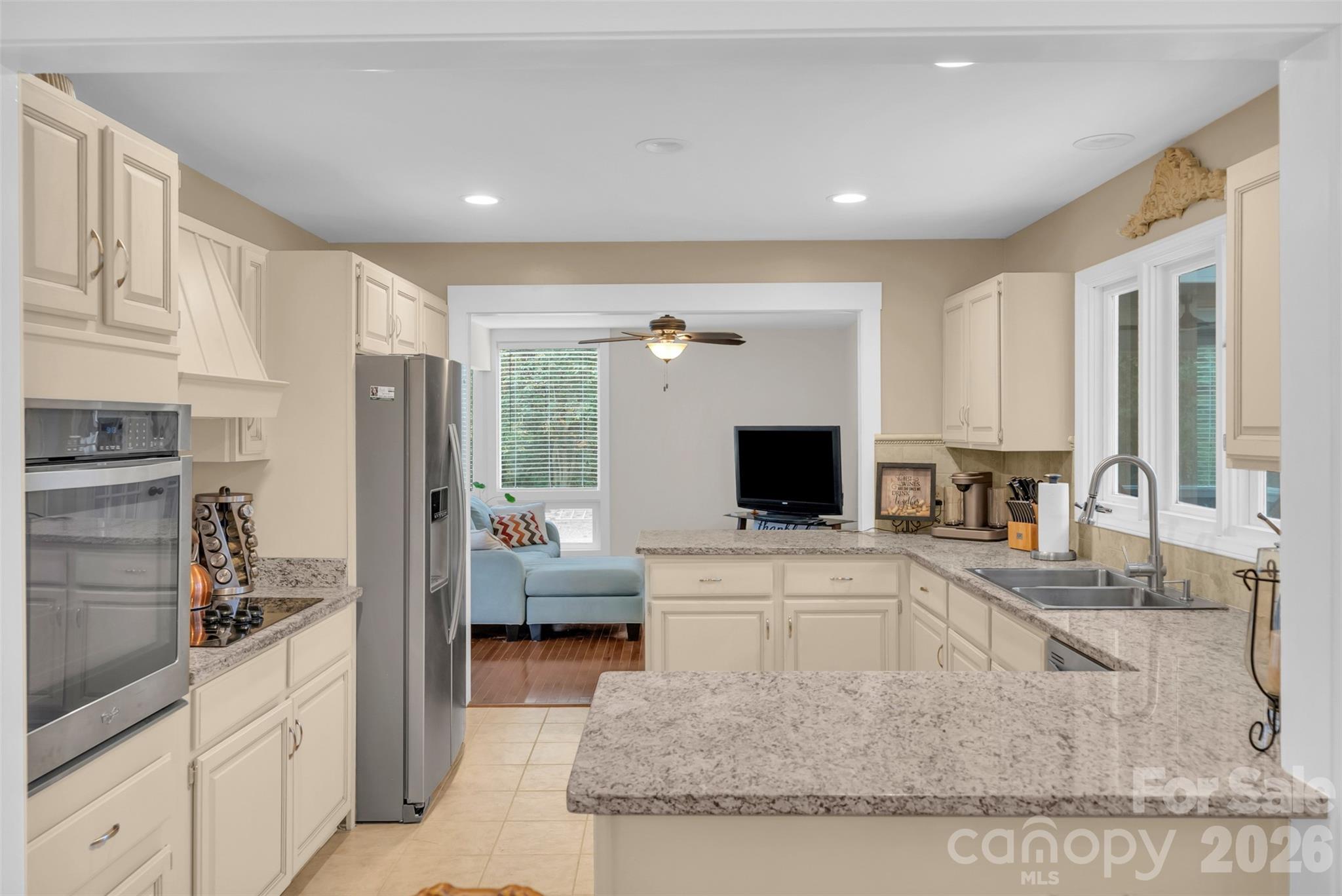 1021 Parkwood Drive NE — Leland