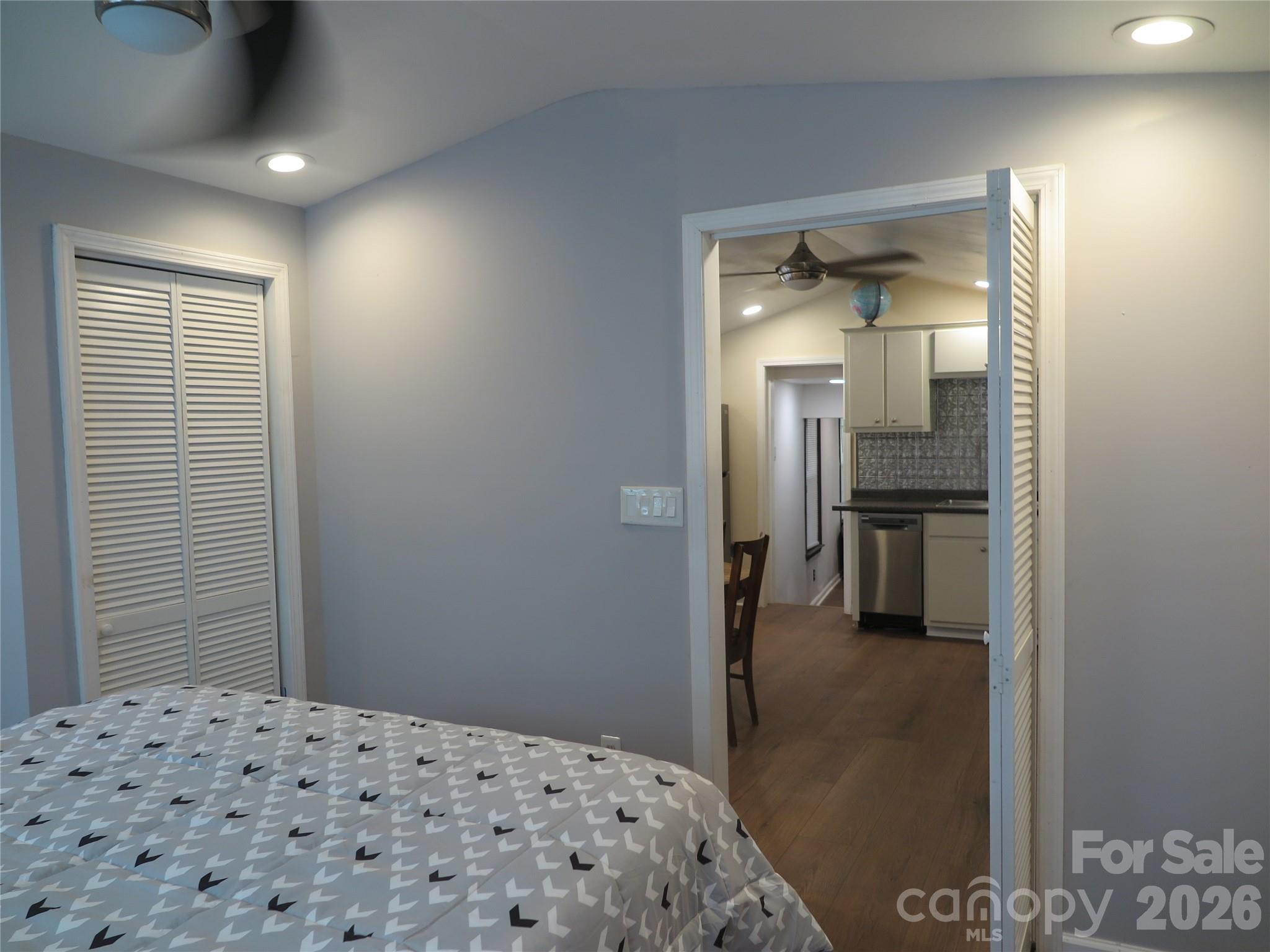 2844 Morris Lane — Denver