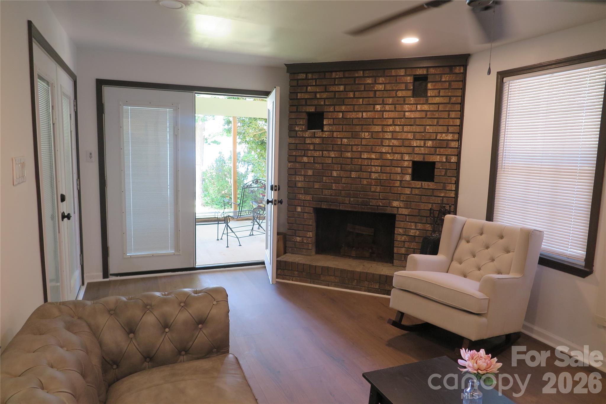 2844 Morris Lane — Denver