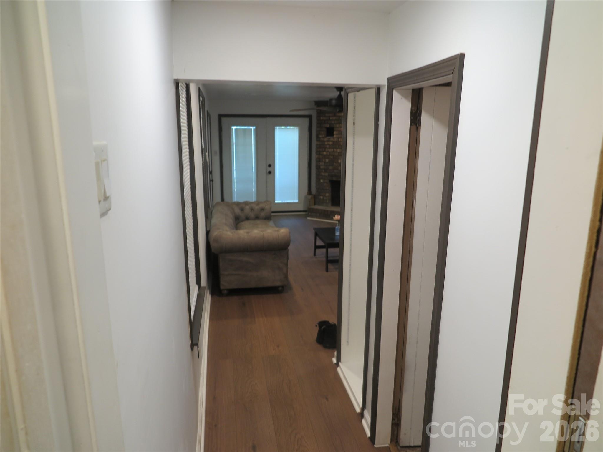 2844 Morris Lane — Denver