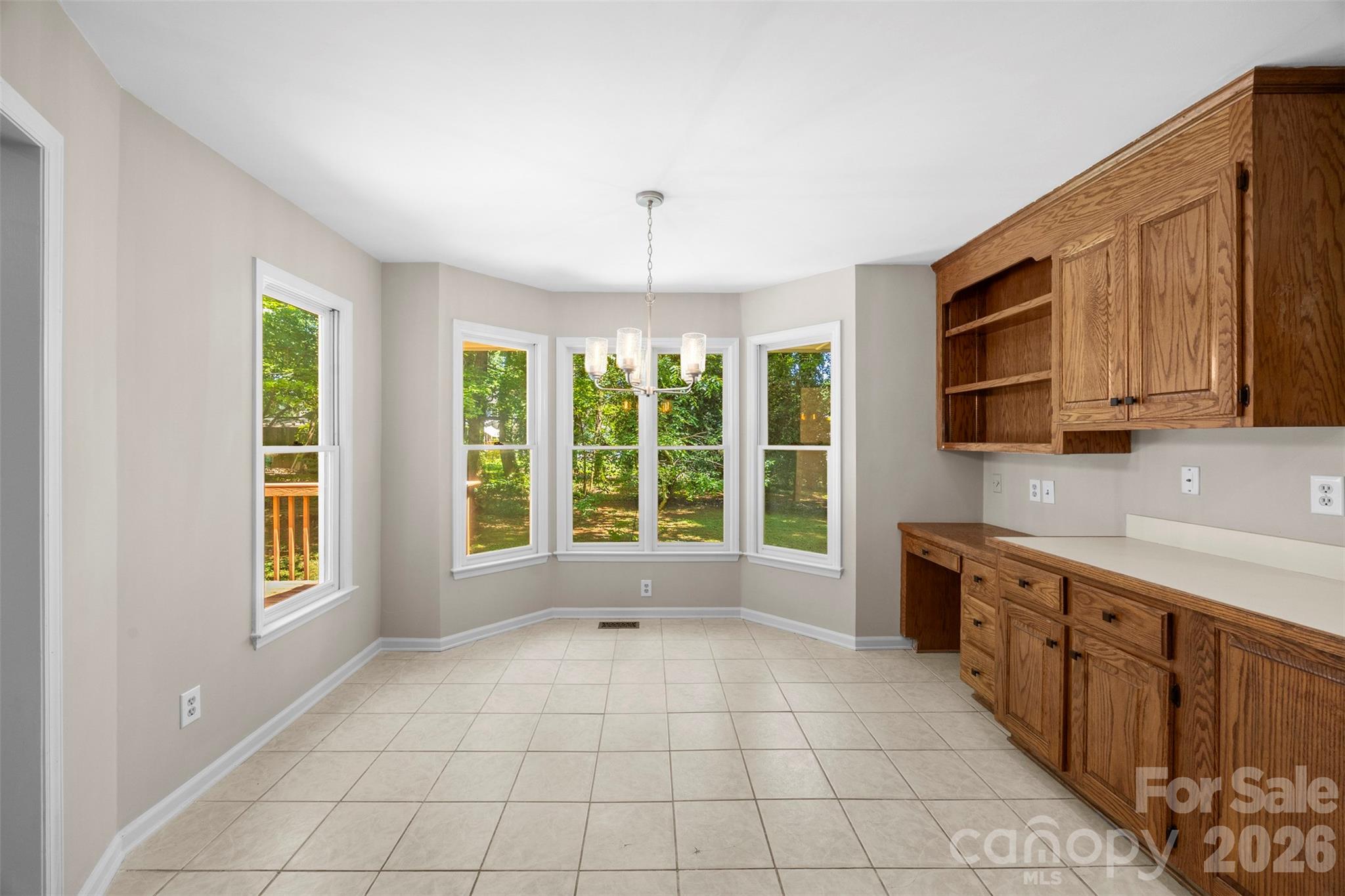 932 Alexandria Court — Gastonia
