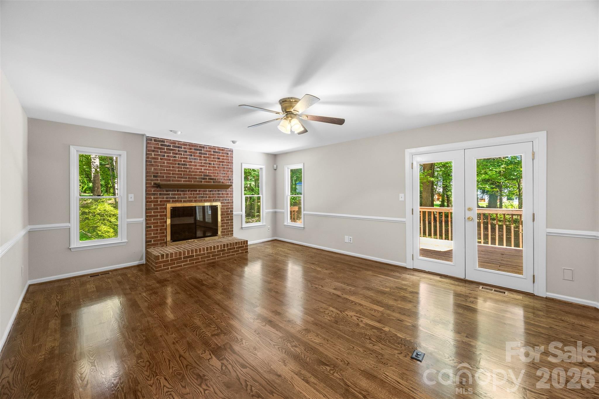 932 Alexandria Court — Gastonia