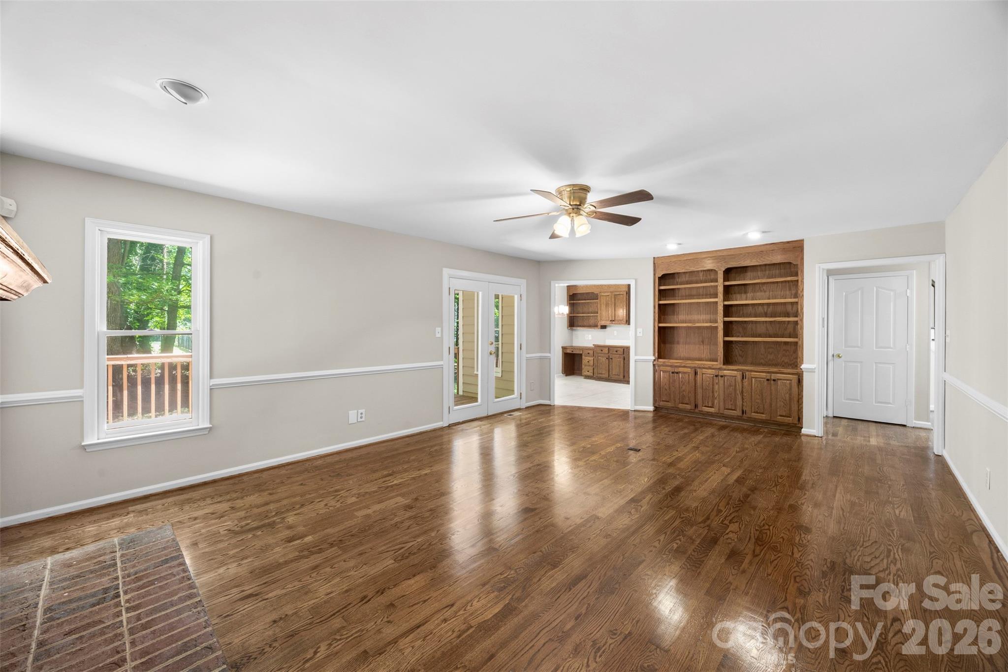 932 Alexandria Court — Gastonia