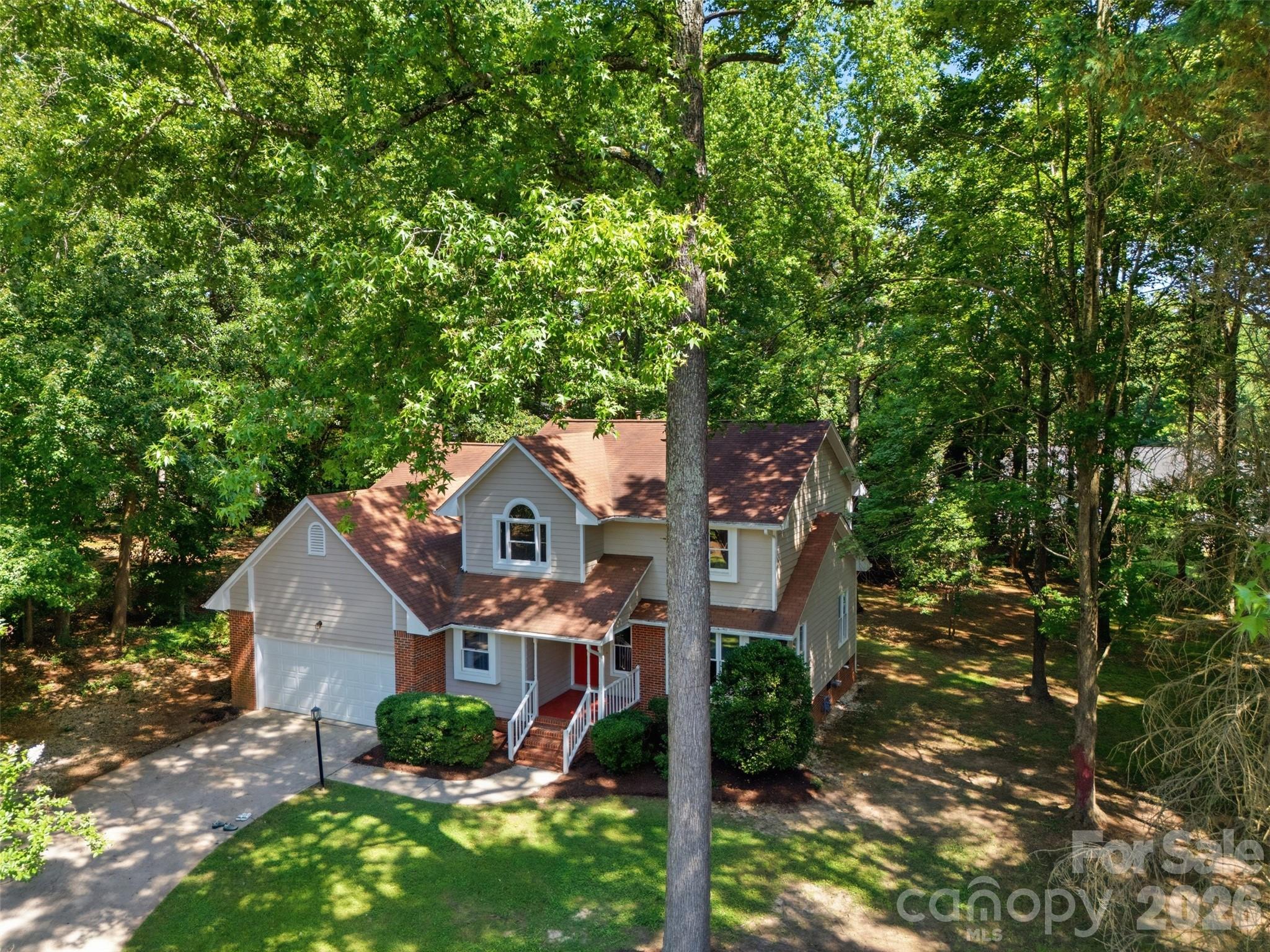 932 Alexandria Court — Gastonia