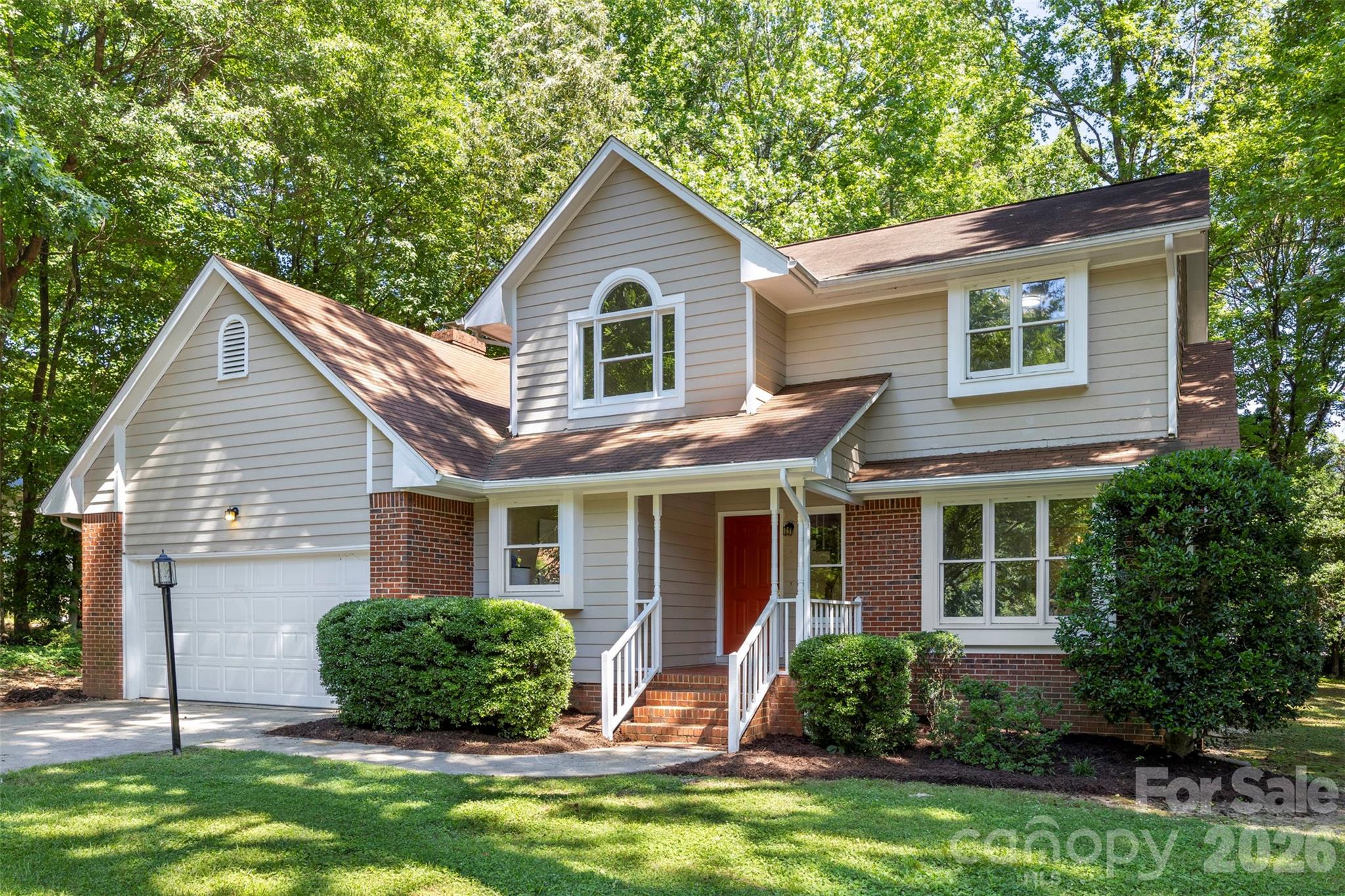 932 Alexandria Court — Gastonia