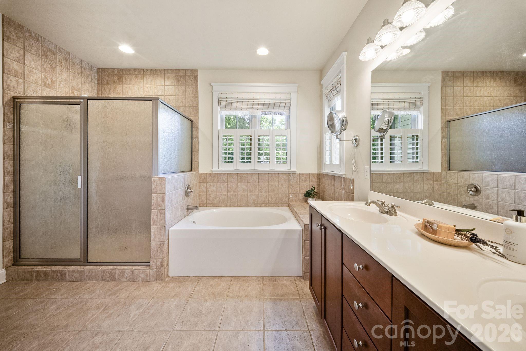 289 Fennel Dun Circle — Biltmore Lake