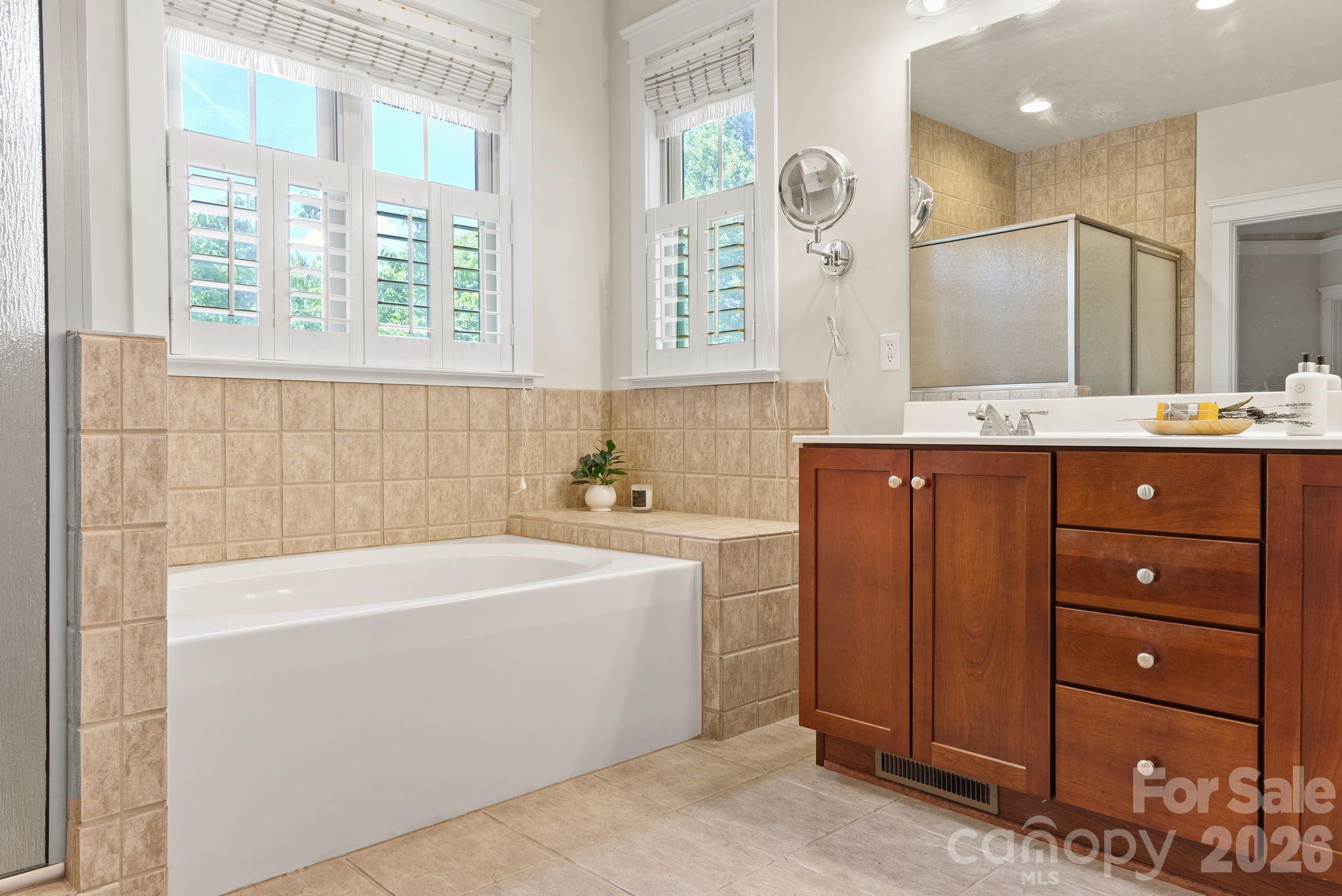 289 Fennel Dun Circle — Biltmore Lake
