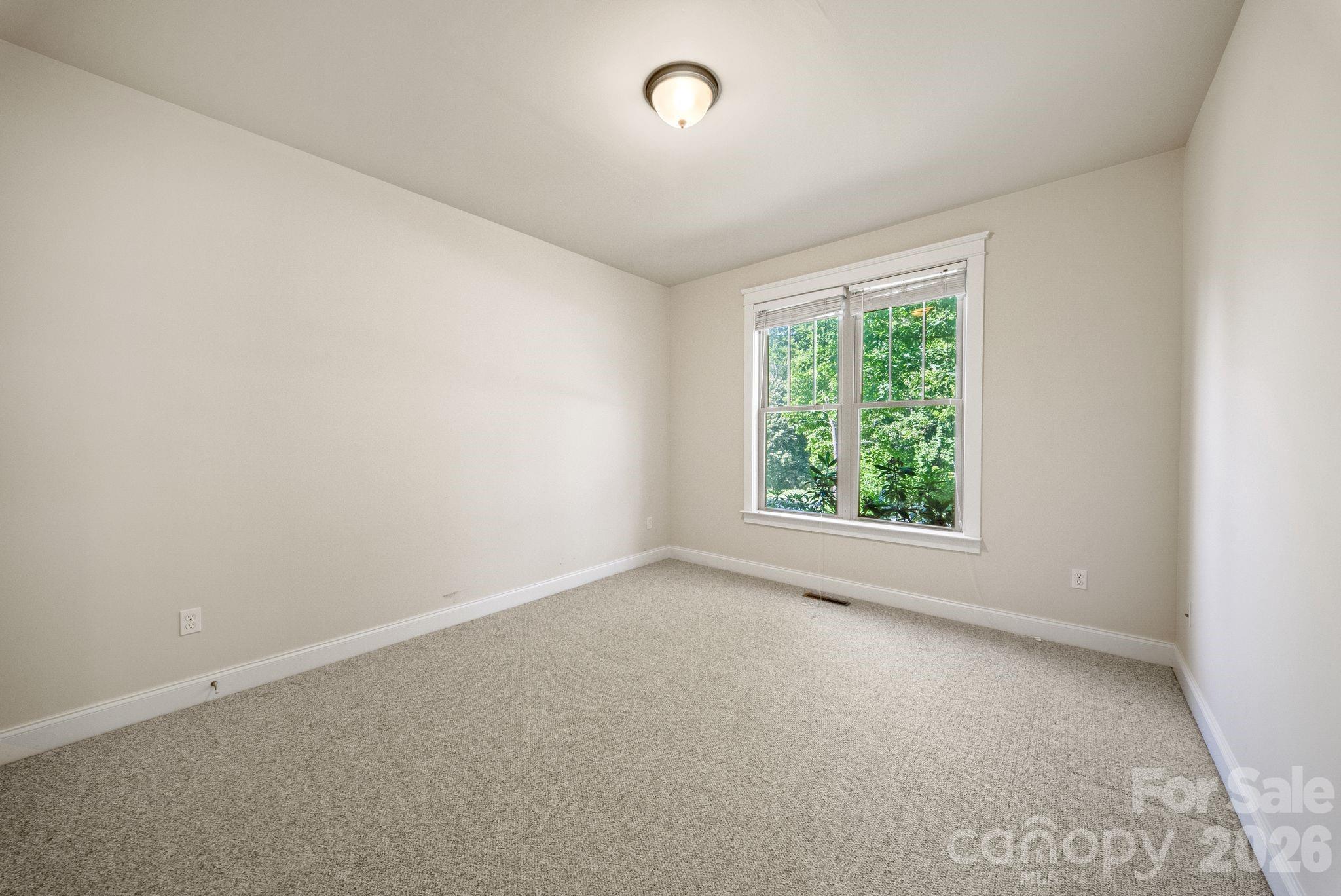 289 Fennel Dun Circle — Biltmore Lake