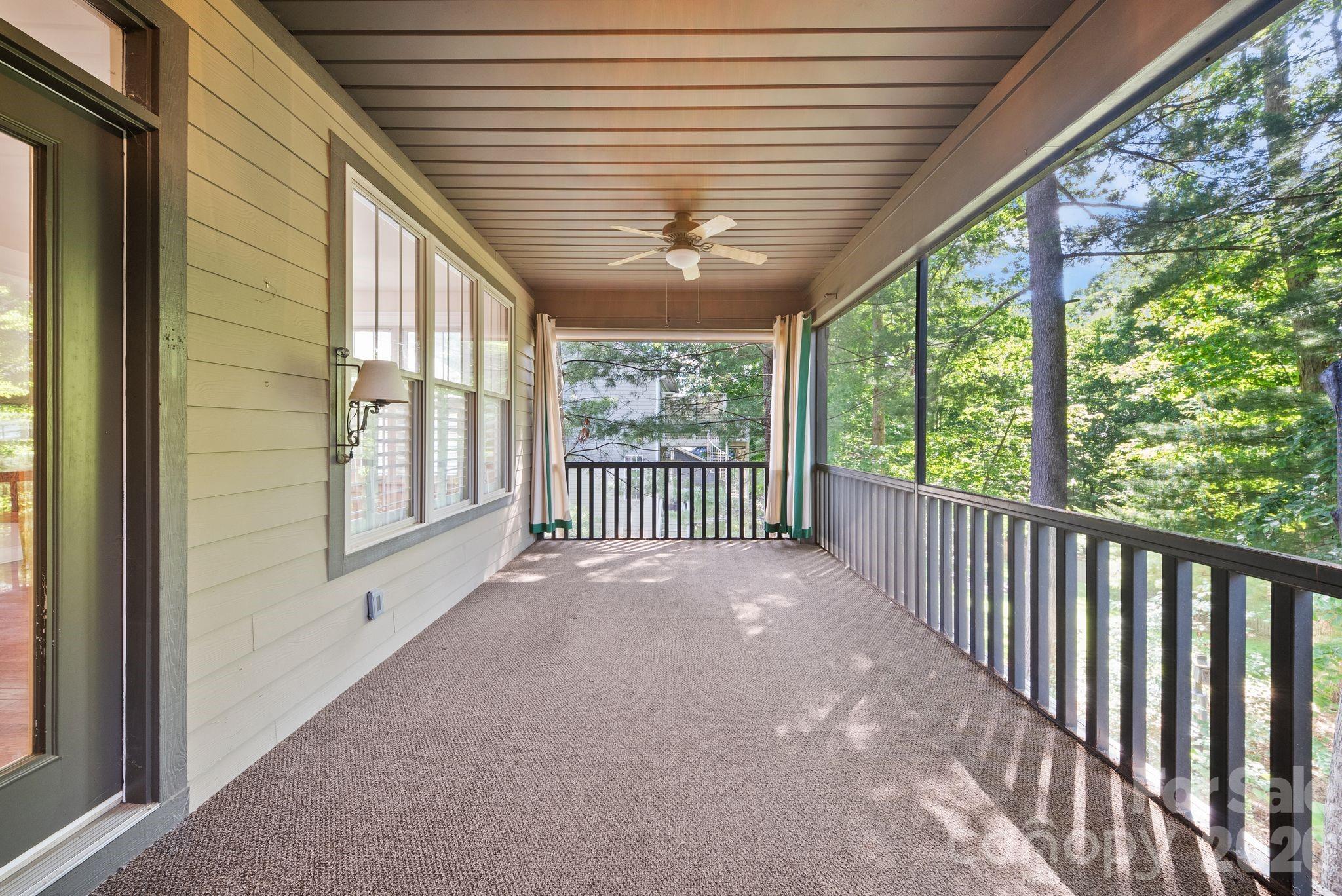 289 Fennel Dun Circle — Biltmore Lake