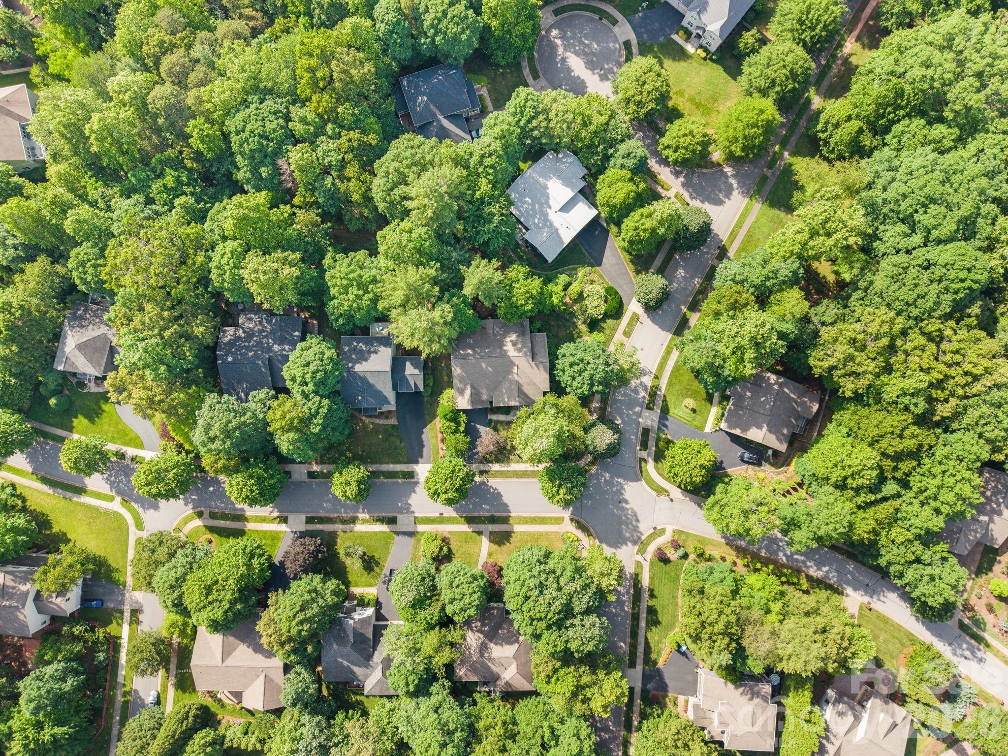 289 Fennel Dun Circle — Biltmore Lake