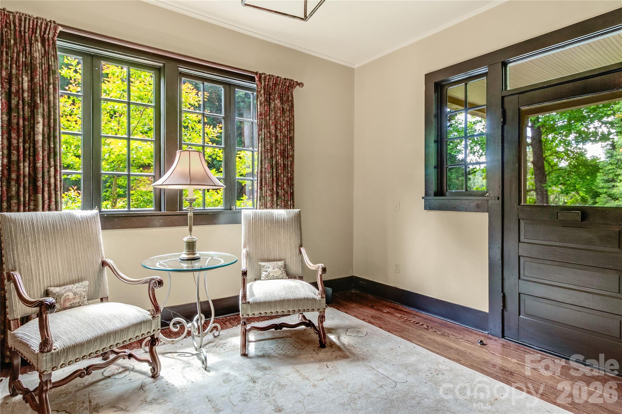 75 Charles Street — Saluda