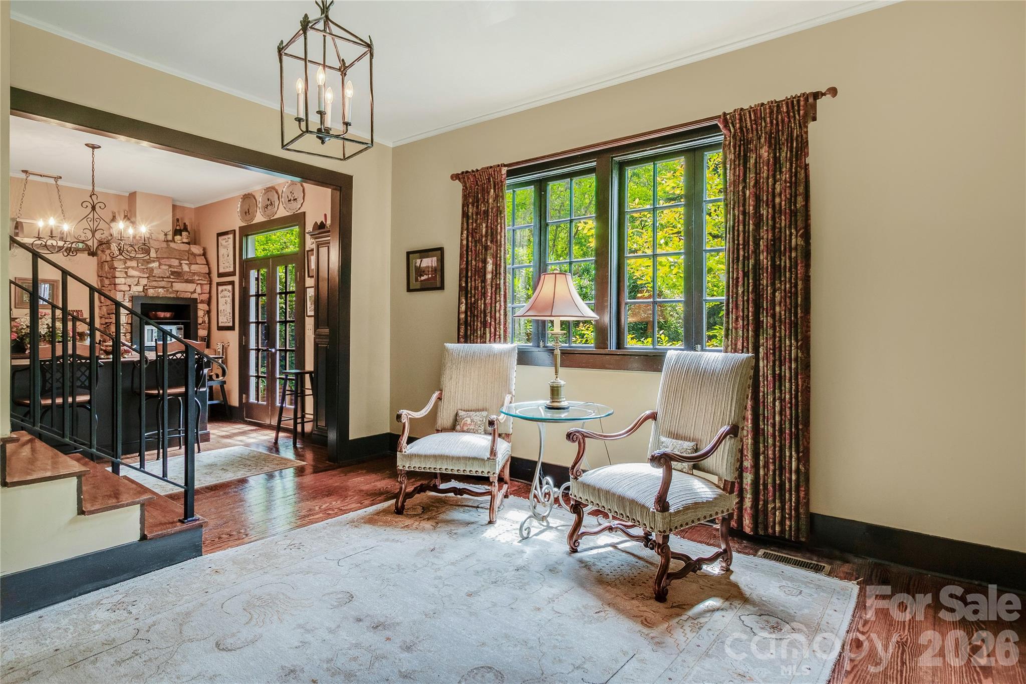 75 Charles Street — Saluda
