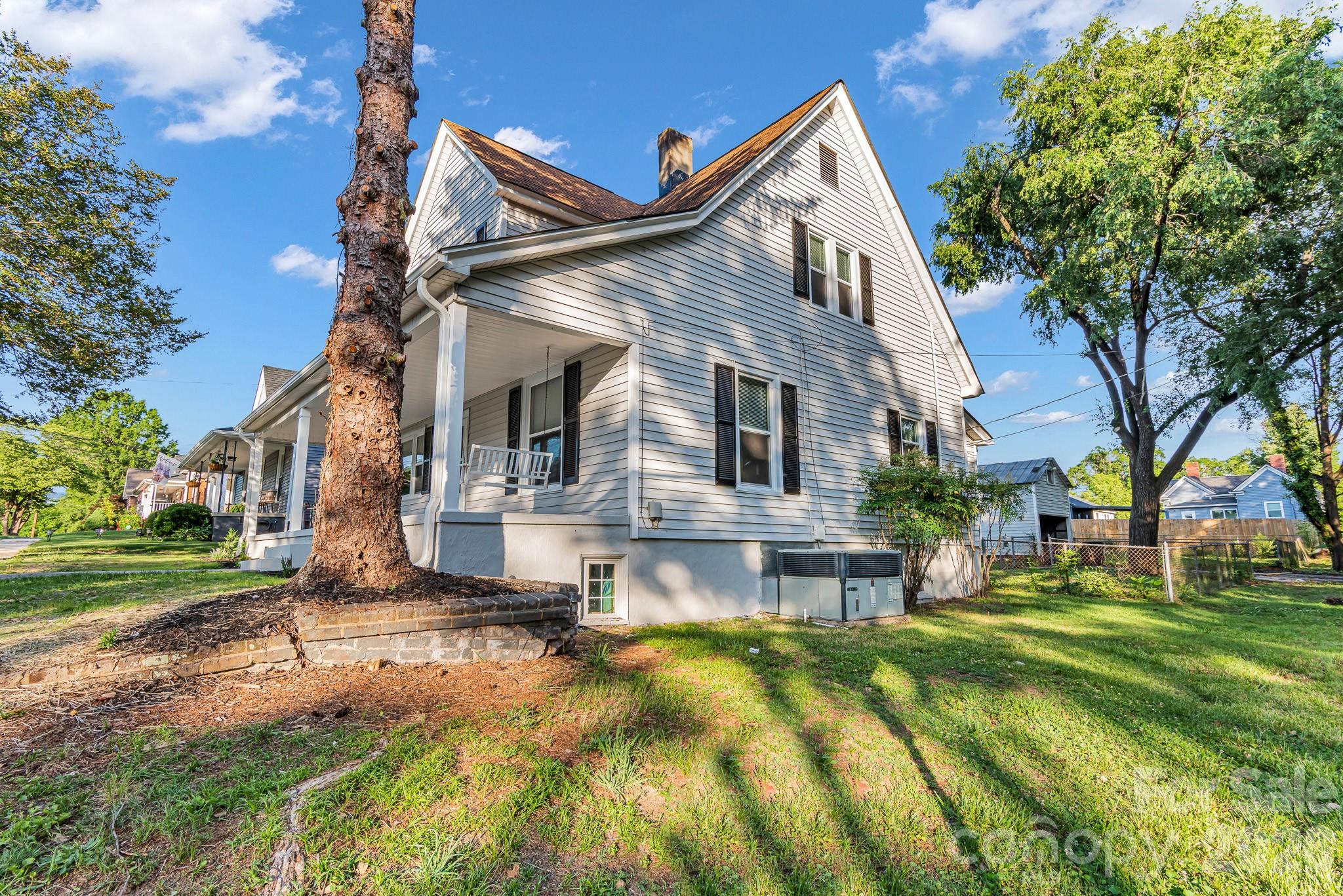 611 S Carolina Avenue — Spencer