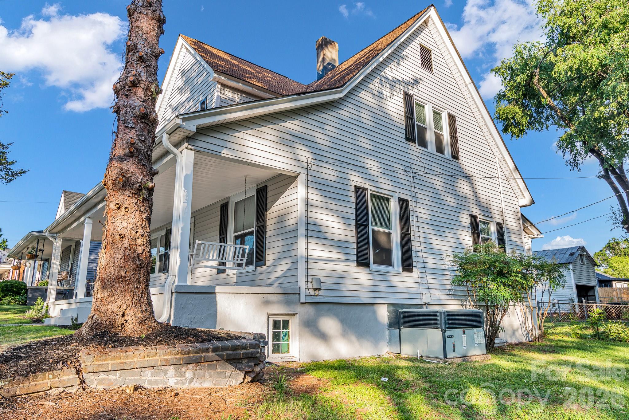611 S Carolina Avenue — Spencer